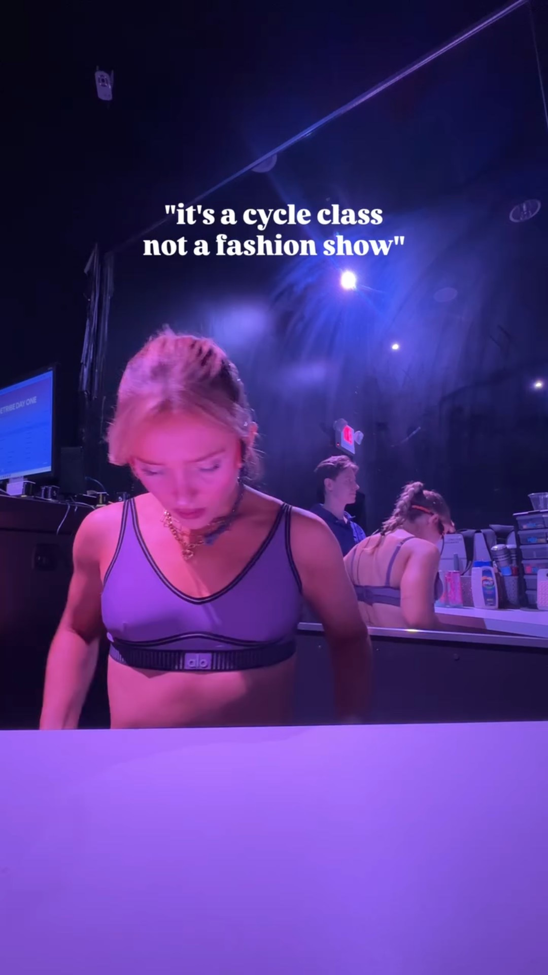 lil me dreamed of being a fashion designer & watched project runway like it was a full time job, here's how it manifested ✨🤭🪩💅🏻🚲 the fits of my @ridetribehydepark trip!

#spinclass #indoorcycling #spininstructor #cardioworkout #workoutoutfits