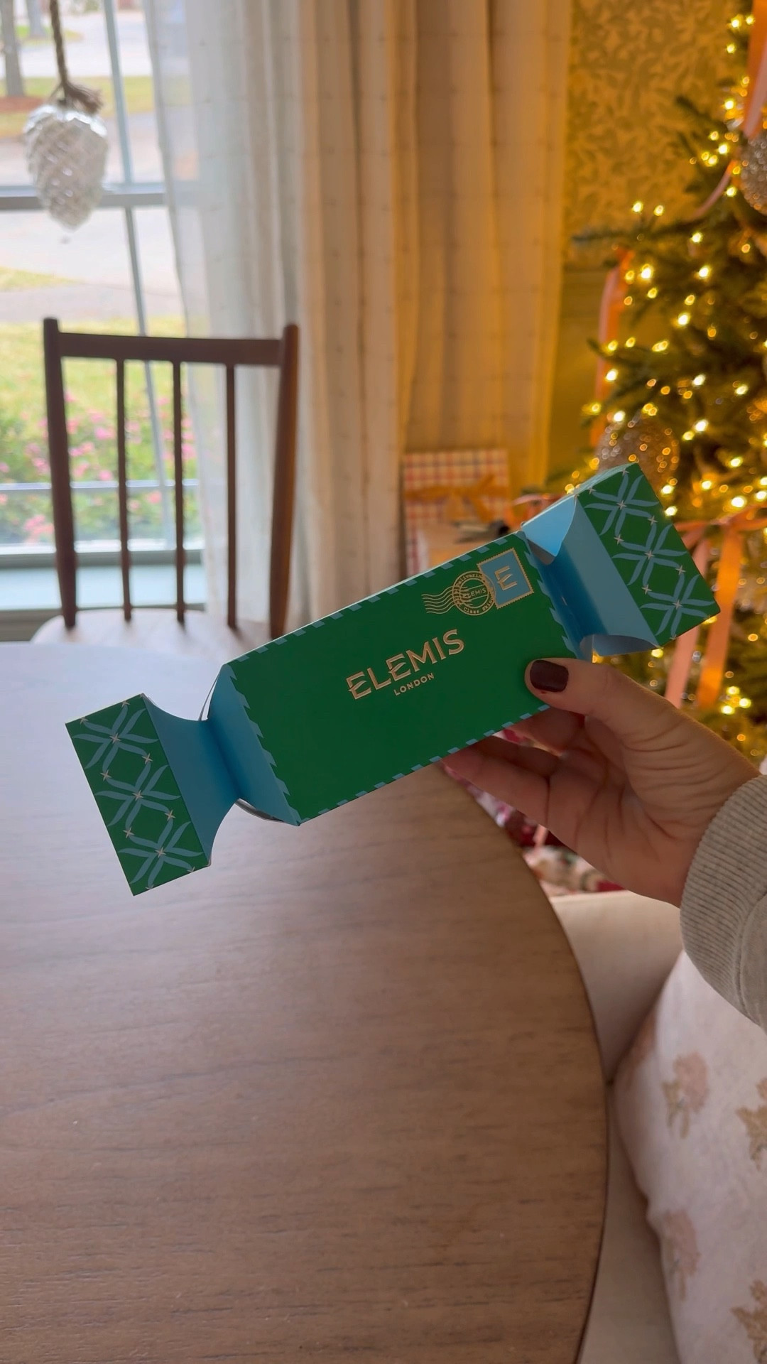 Give the gift of luxury skincare from @QVC I love that these can be split up for multiple gifts. This is such a great highly rated, luxury skincare product at a great price! 


 #LoveQVC #ad