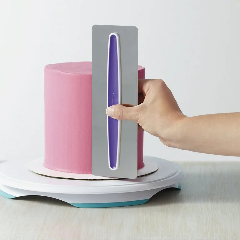 Wilton Stainless Steel Buttercream Icing Smoother, 9 x 3-inch | Walmart (US)