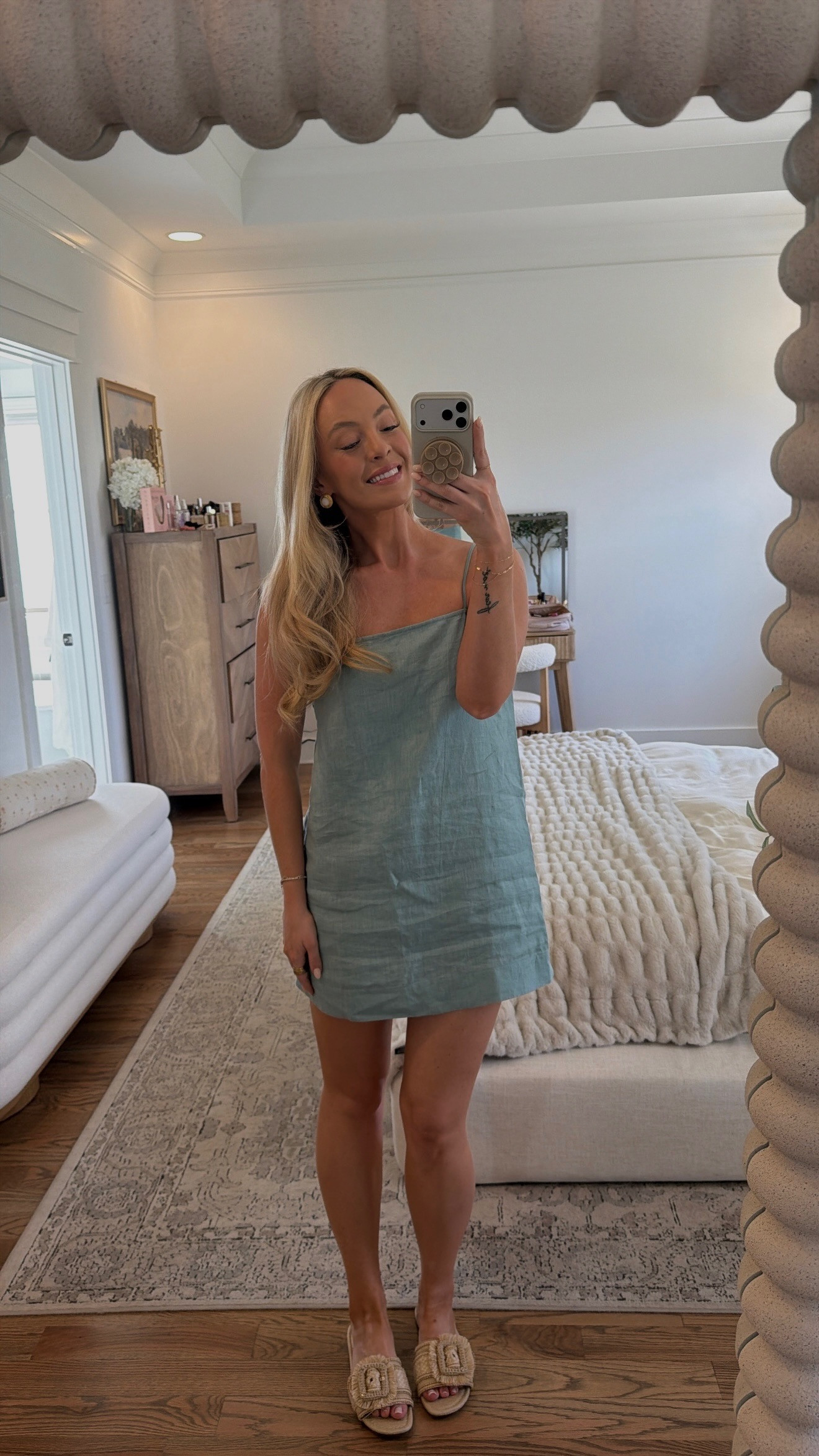 Love this breezy linen Aritzia dress sm!! 🤌🏼✨

#LTKootd #LTKdayinmylife #LTKSeasonal