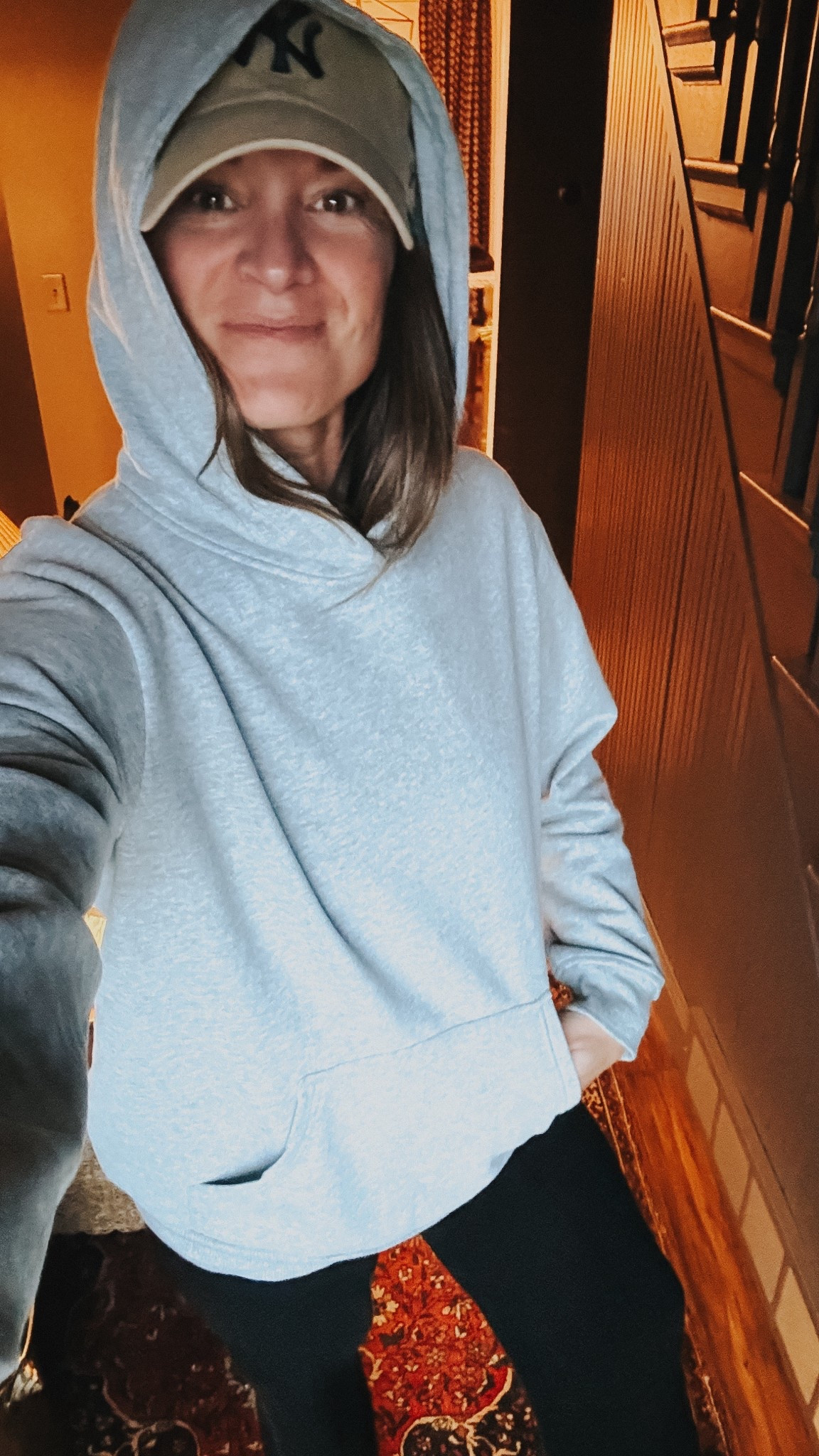 This sweater is so comfortable and so soft ! 
#sweater #sweatshirt #ootd #comfortable 

#LTKTravel #LTKmomlife #LTKActive