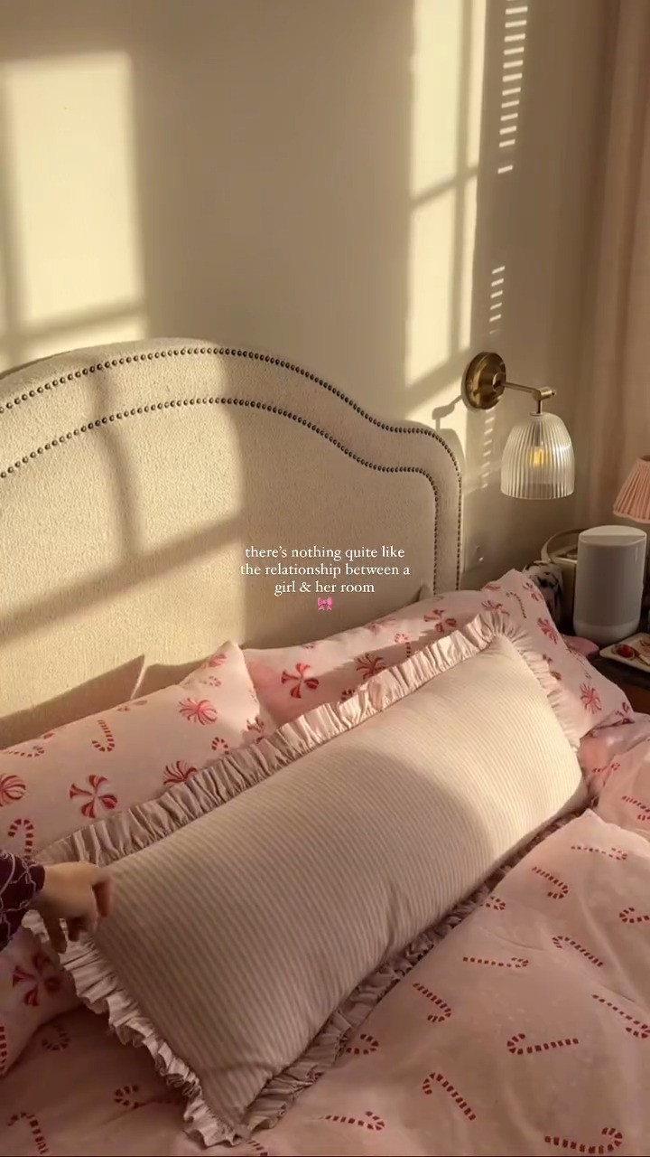 Maison Margiela Replica Candle, Piglet In Bed, Bed Cover, Linen Duvet Cover,  Antler Checked Luggage, Pillowcase, Dyson, Jo Manole Candle 

 #LTKuk #LTKeurope #LTKhome