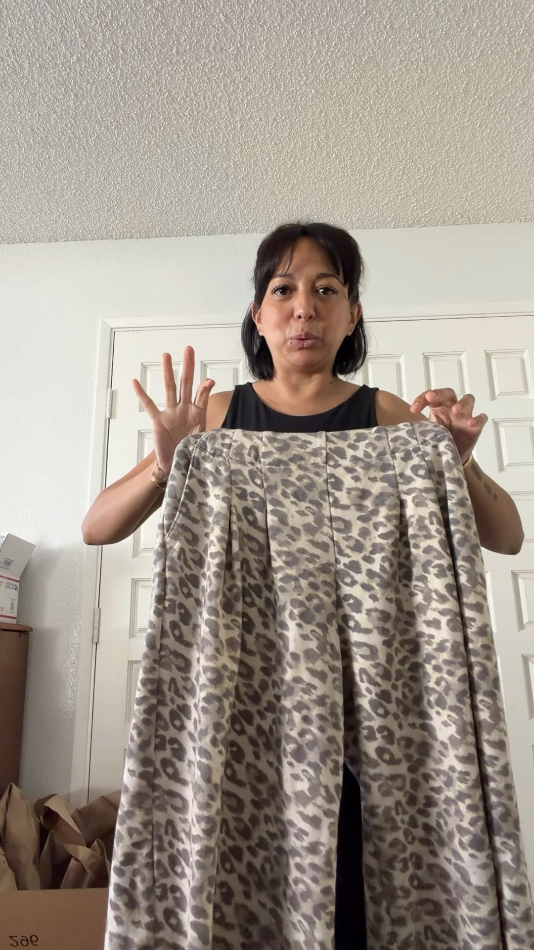 Top- size L
Pants - M
Sweatpants -S

#LTKOver40 #LTKootd #LTKmomlife