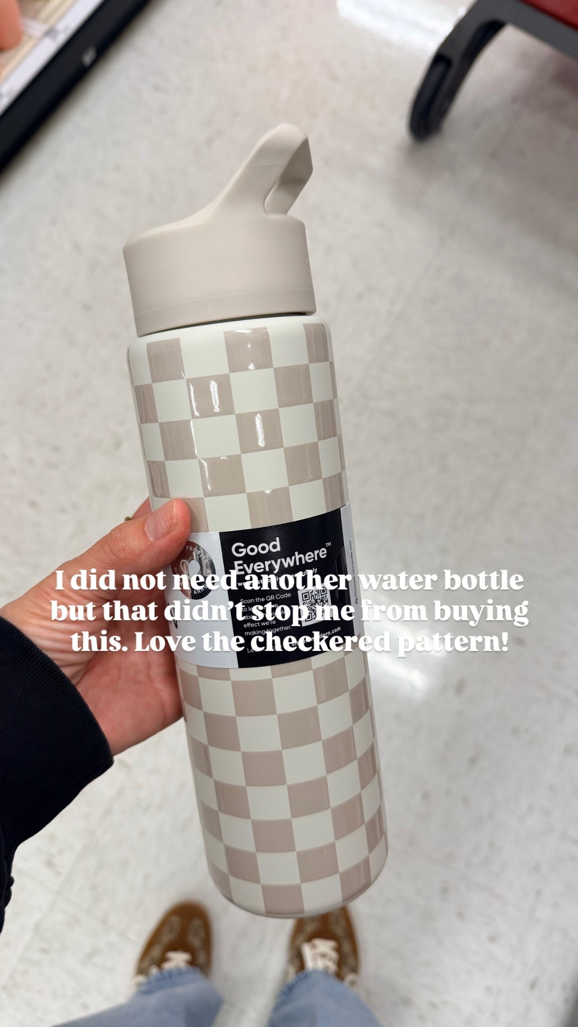 It’s 30 ounces, fits in a cup holder and is leak proof! 

#LTKValentine #LTKActive