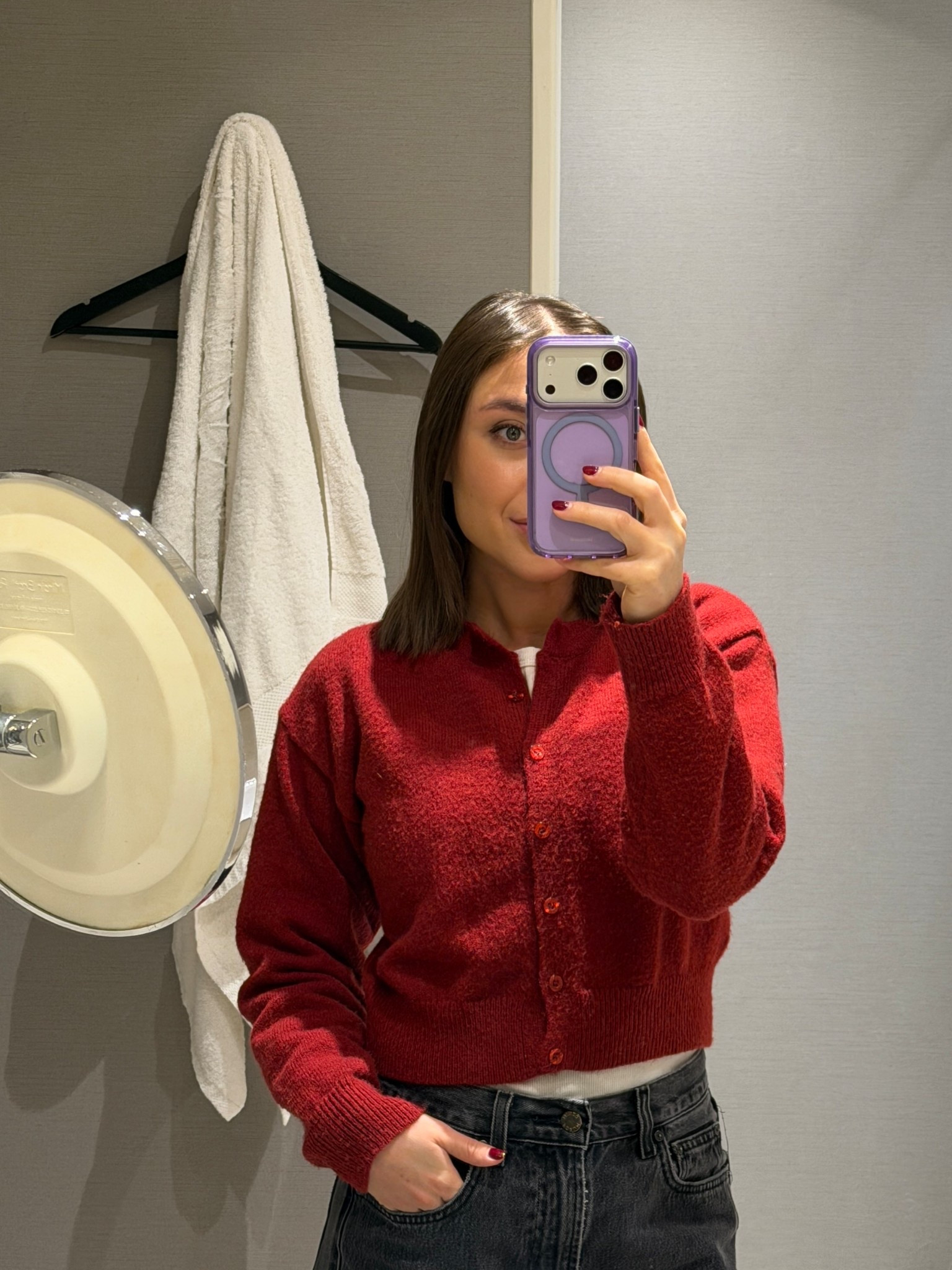 Cozy red sweater for Paris 

#LTKdayinmylife #LTKgrwm #LTKootd