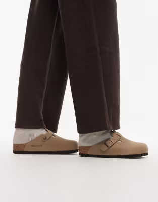 Birkenstock unisex Boston clogs in tobacco oiled leather | ASOS (Global)