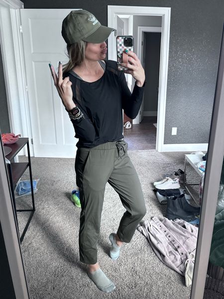 These pants needed a spot in my LtK 😍
I am wearing a small and also linking the only joggers you need as well! 


#LTKfitness #LTKstyletip #LTKfindsunder50