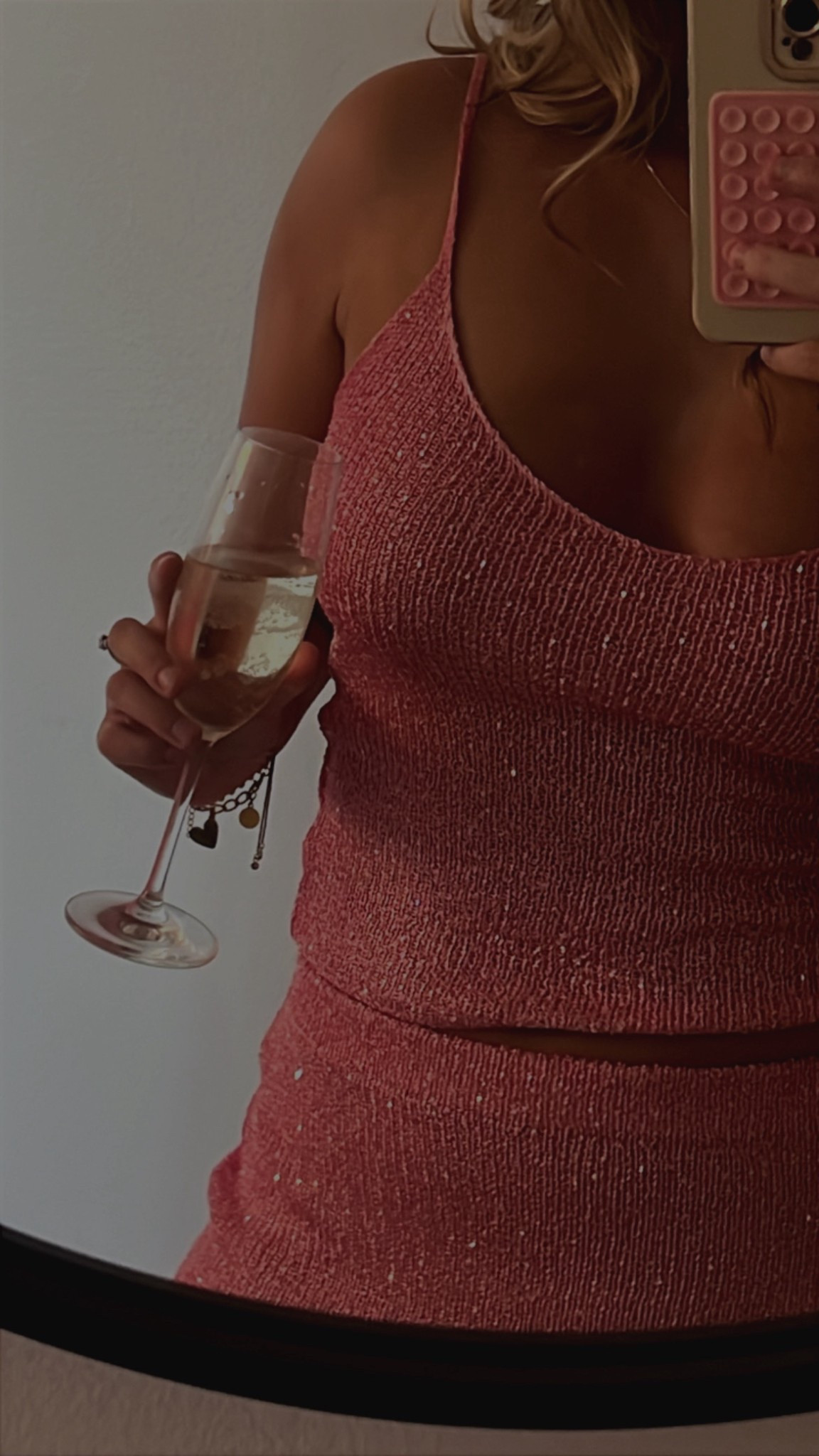 girls night out!! Knit skirt set from white fox 

#LTKxVICI #LTKStyleTip #LTKParties