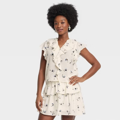 Women's Flutter Short Sleeve Blouse - Universal Thread™ | Target