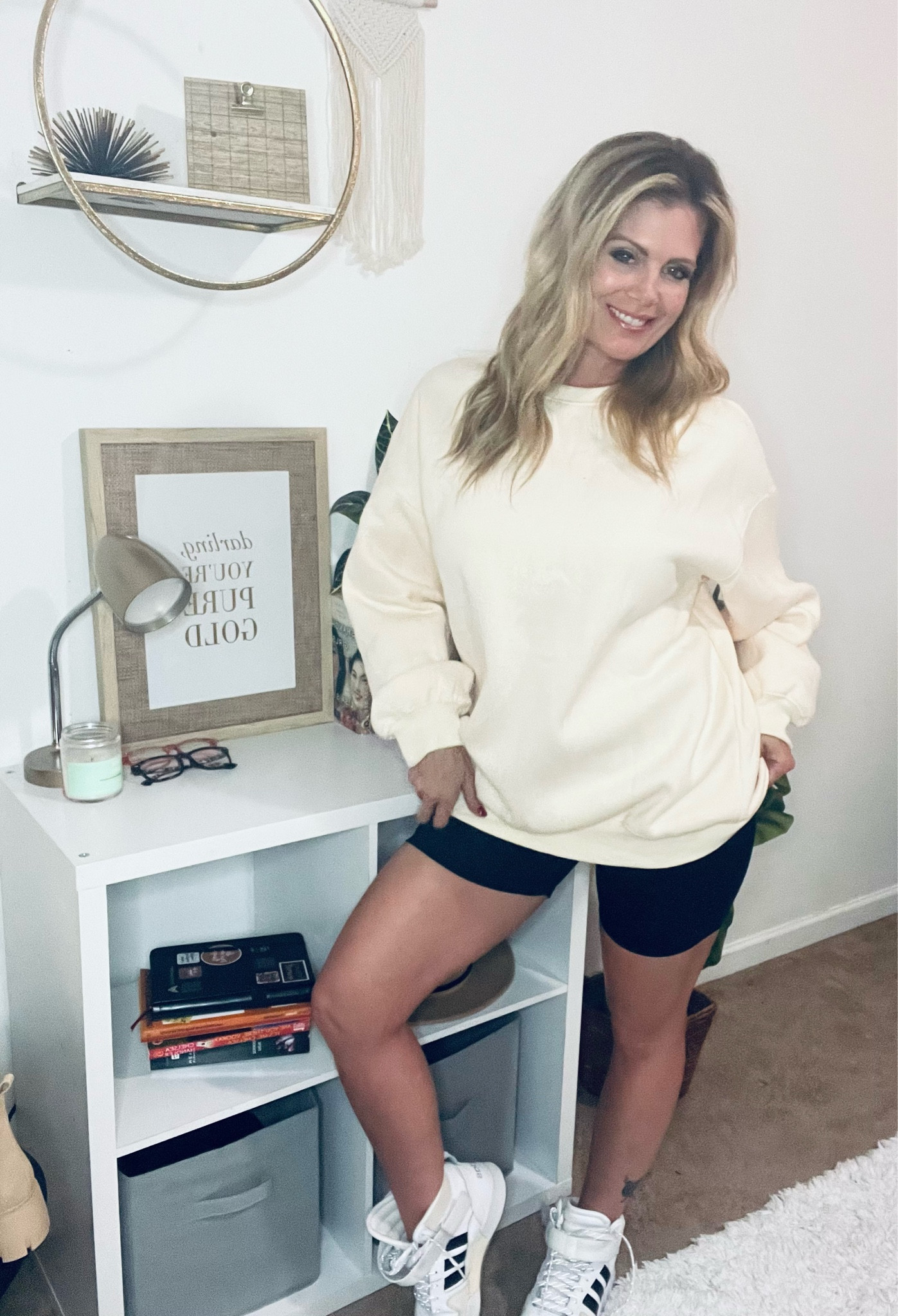 Pure comfort! 


#ltkfall #ltkover40 #ltkcomfort #ltkoversized #ltkamazon 

#LTKstyletip #LTKbeauty #LTKfit