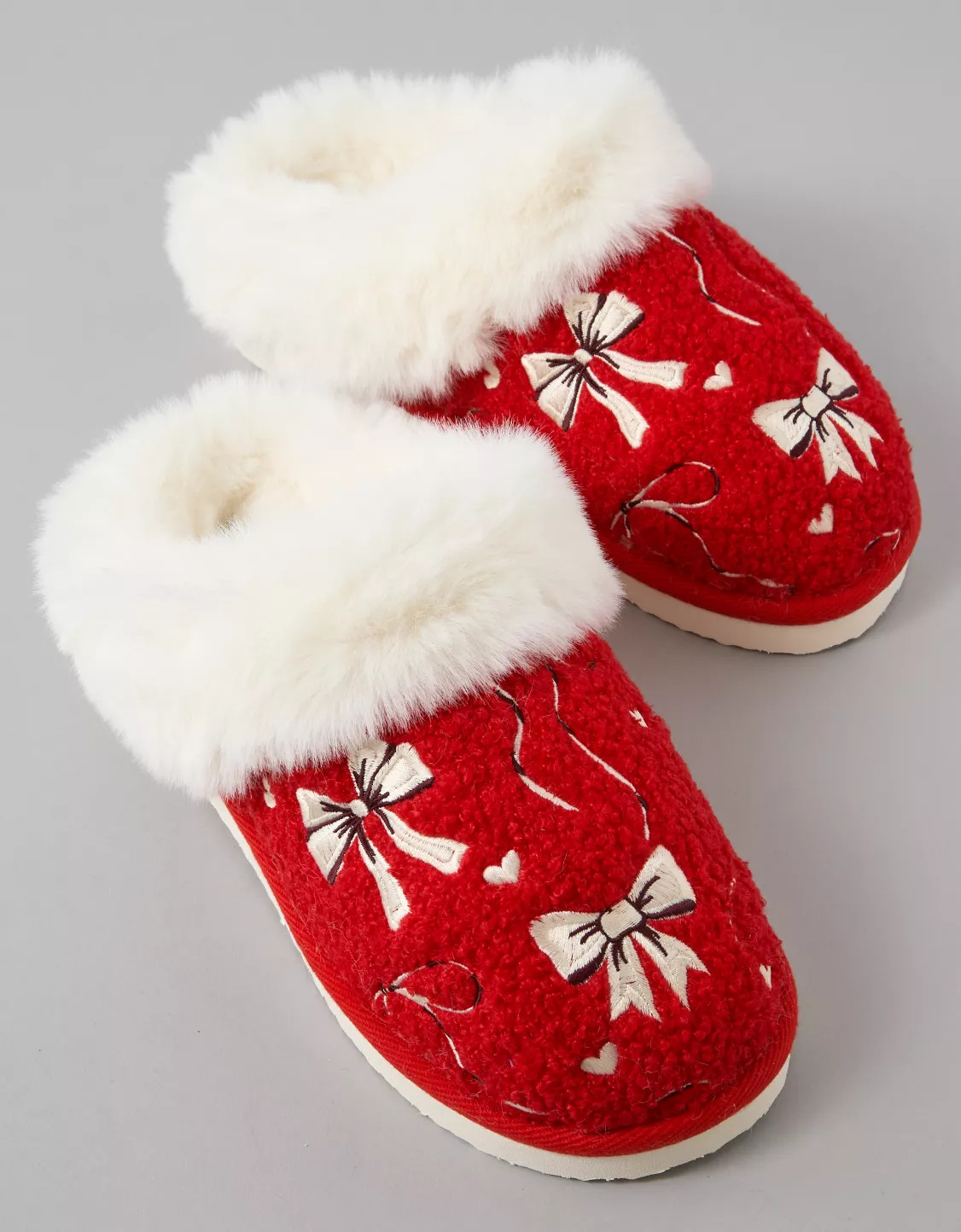 Get cozy with this super sweet, feminine slipper. | American Eagle Outfitters (US & CA)