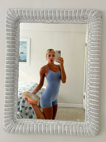 workout #ootd featuring the best romper ever! Fitted, seamless, and so comfy!
