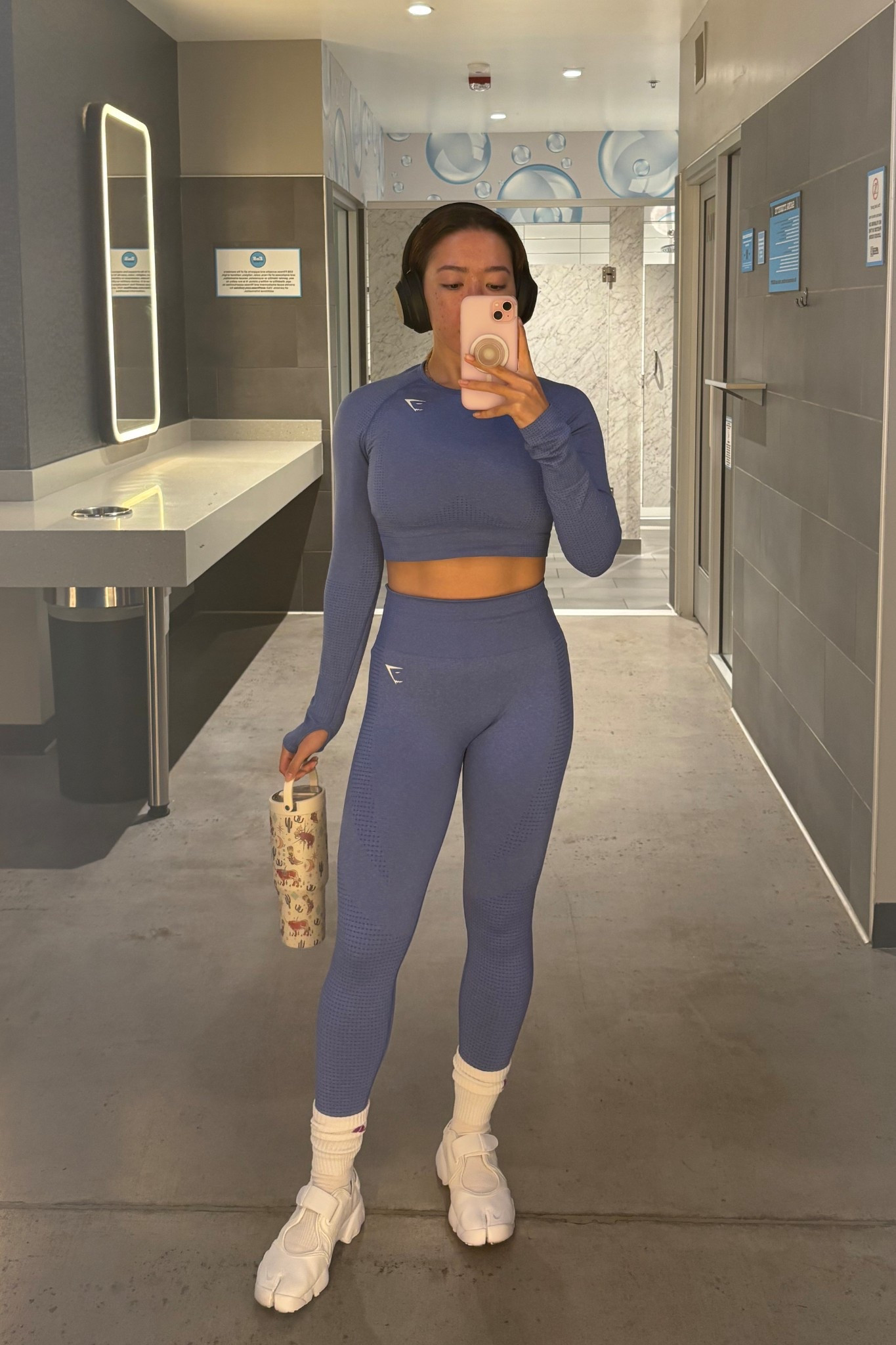 Another gym fit! Colors are out of stock, but I listed the exact products I was wearing from Gymshark 🫶

Sizing:
Shoes: 8
Leggings: M
Top: M
Bra: XL

#LTKmorningroutine #LTKfitnessgoals #LTKActive