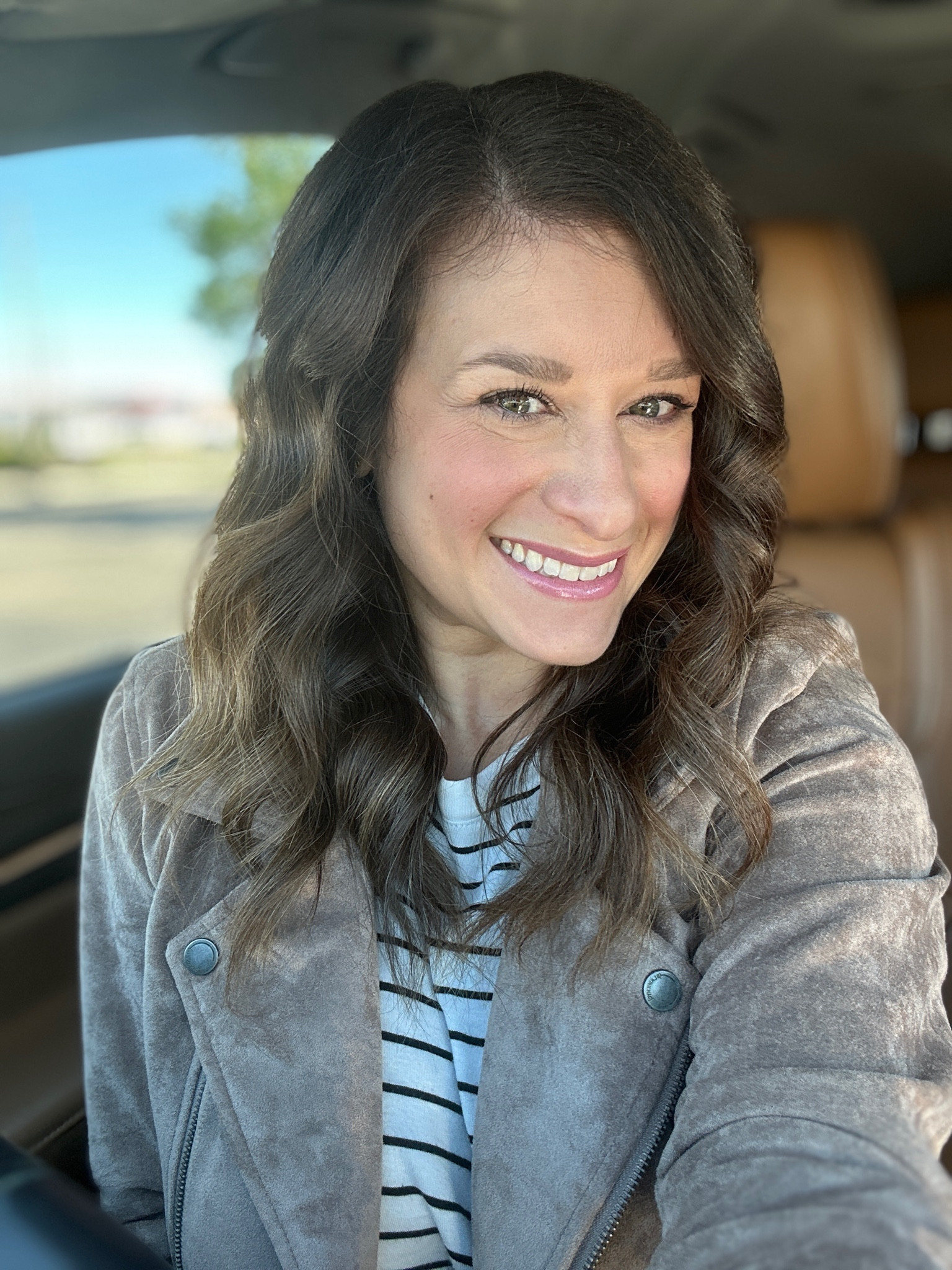 Todays lip! 

Charlotte tilbury: red carpet pink
Nyx butter gloss: crème brûlée 

#LTKBeauty