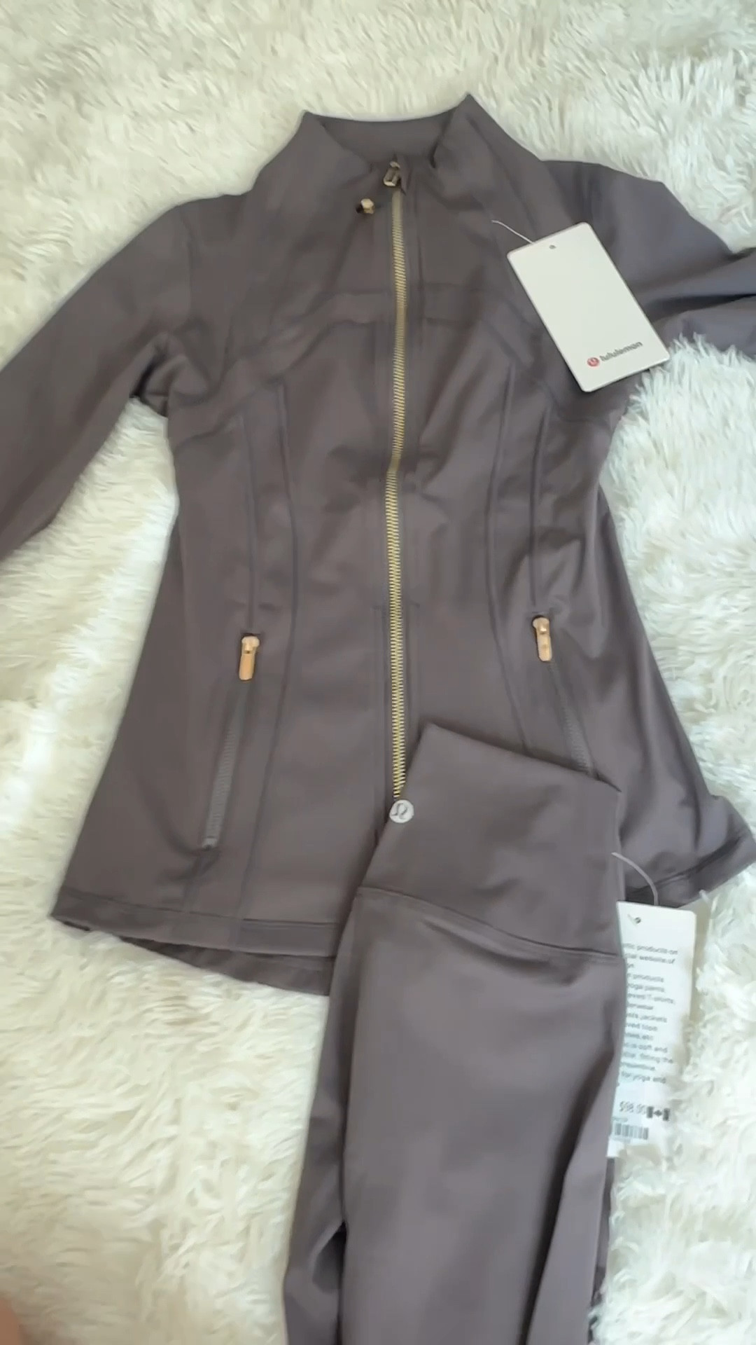 Lululemon track suit …it’s Amazing just size up ⬆️!#yellowapp #yogawear

#LTKfitness #LTKstyletip