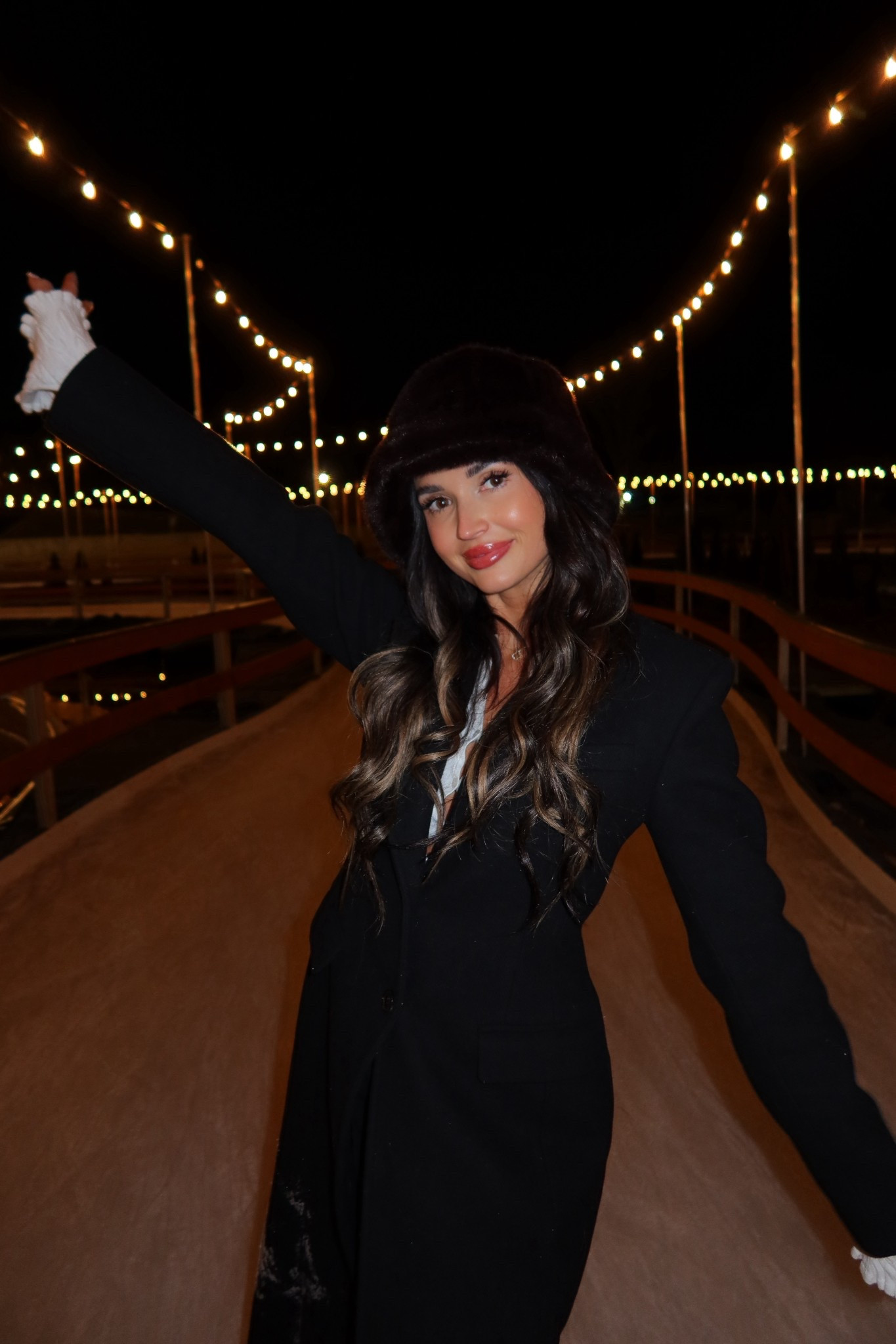 Glowy skin✨all the skincare & makeup I use rn ♥️

#LTKselfcare #LTKBeauty #LTKmorningroutine