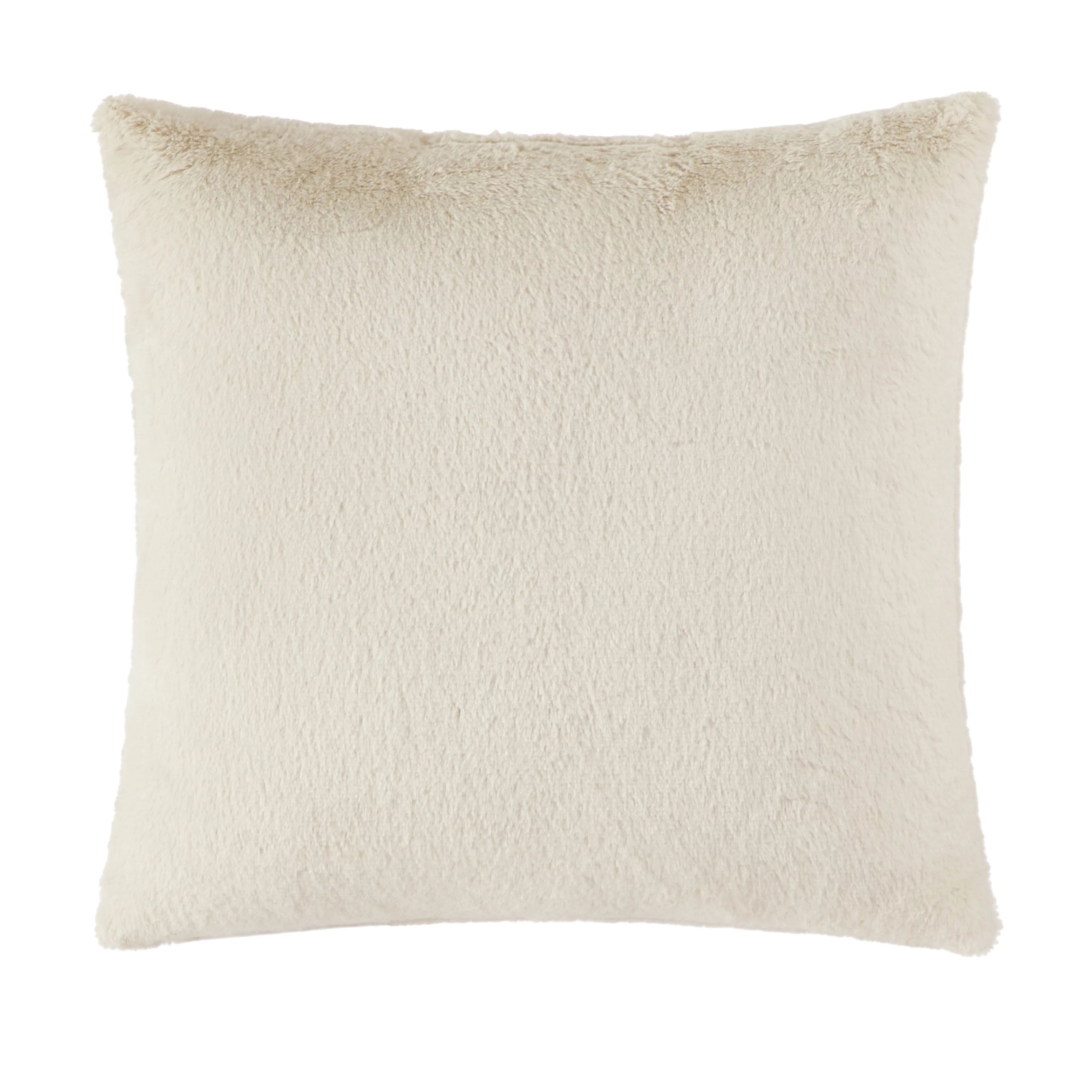 Mainstays Tip Dye Faux Fur Decorative Pillow, Ivory, 20" x 20", 1 each | Walmart (US)