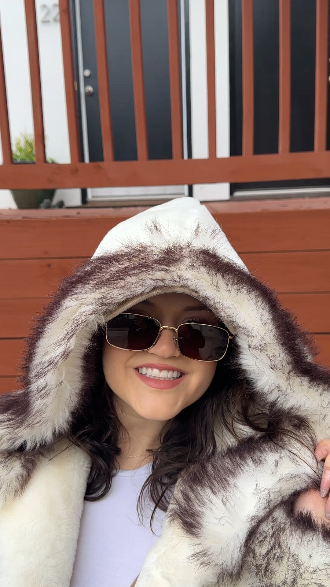 I LOVE these gold- rimmed, square sunnies from SOJOS on Amazon!! 

#LTKMostLoved #LTKstyletip #LTKSeasonal