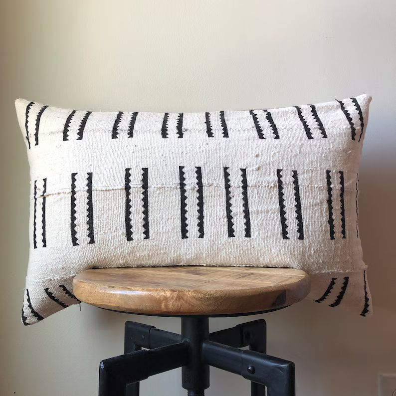 Tribal Dashed Line African Mudcloth Black & White Pillow Cover | Etsy (US)
