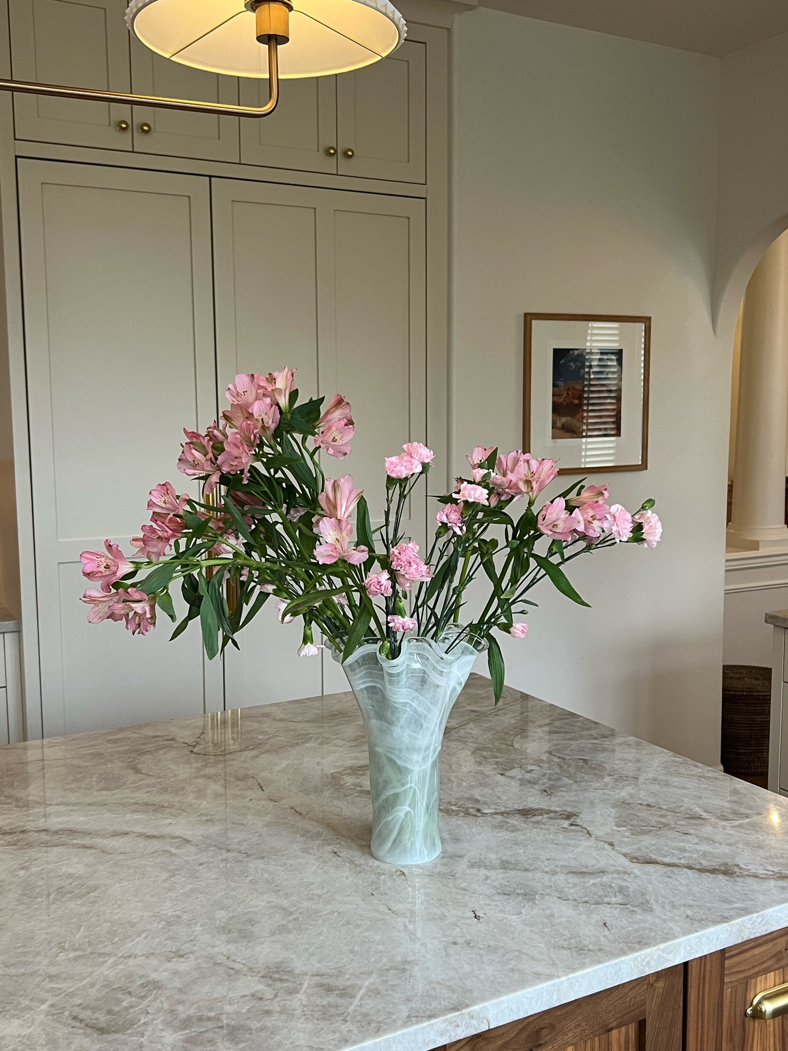 Gorgeous glass vase!!

#LTKHome