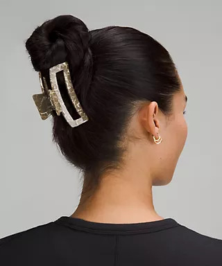 Large Claw Hair Clip | Lululemon (US)