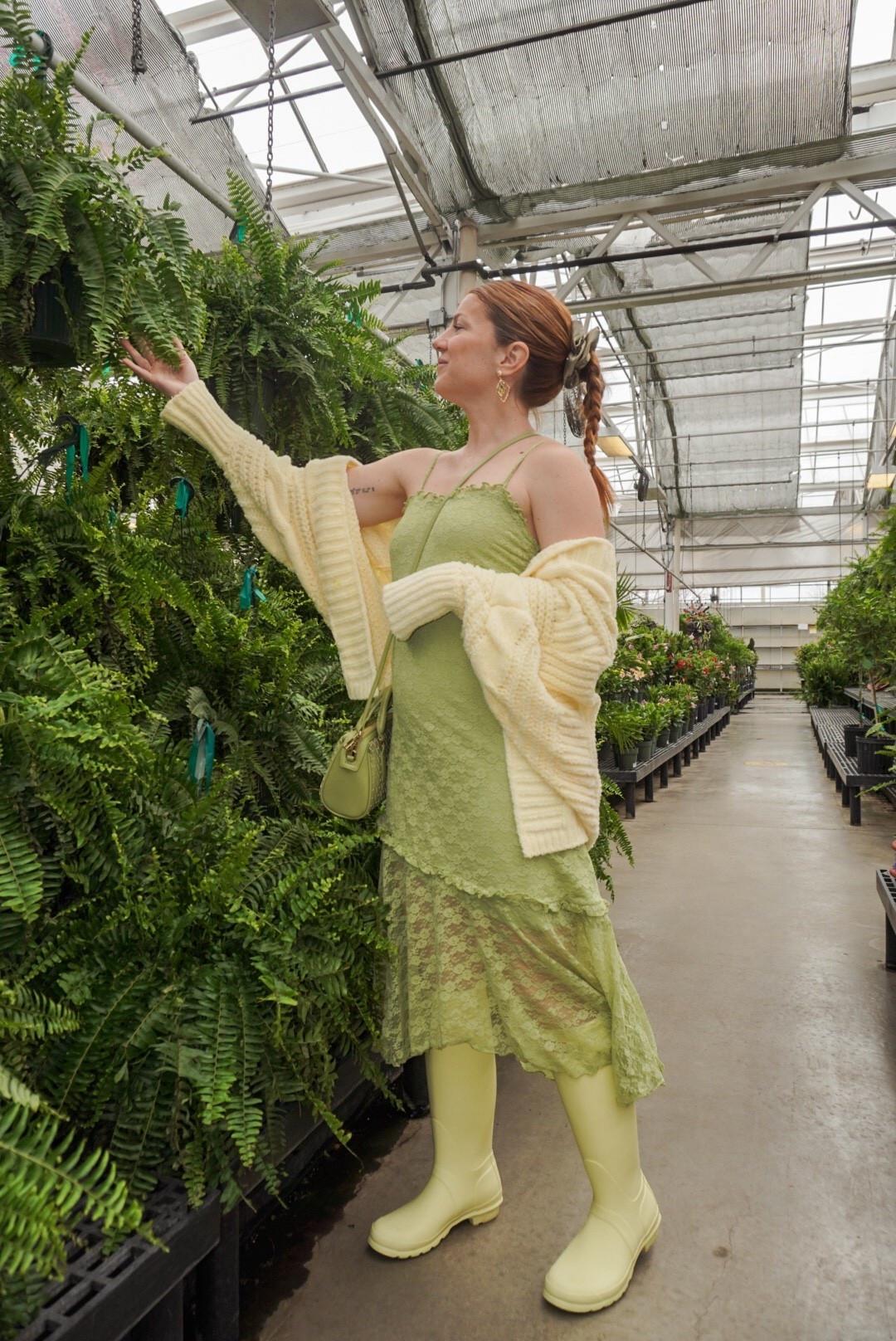 My fav time of year, adding more friends to our plant collectionn

#LTKdayinmylife #LTKootd #LTKSeasonal