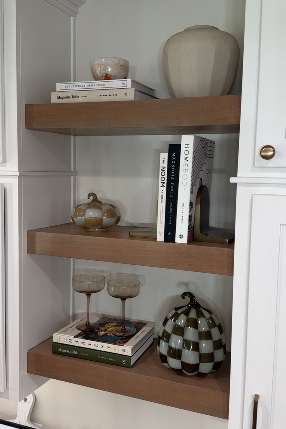 Checkered pumpkins + styled shelves = a chic fall moment 🍂

#LTKStyleTip #LTKSeasonal #LTKHome