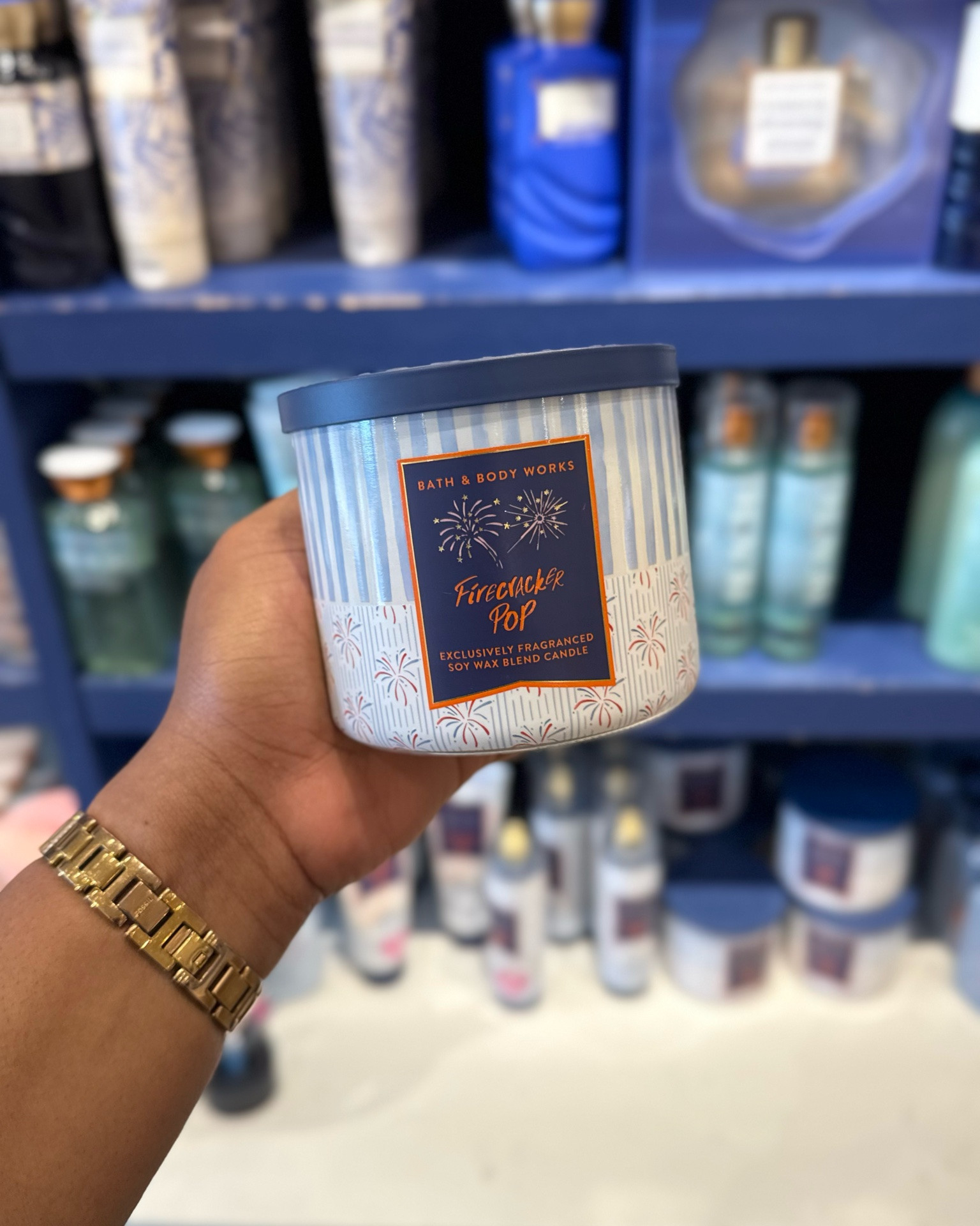 🚨 ENDS TODAY! 🚨 All 3-wick candles are $12.95 at Bath & Body Works 🔗⬇️ 

Perfect time to stock up on your favorites before the sale ends! 🙌💖

#LTKSaleAlert #LTKselfcare #LTKHome