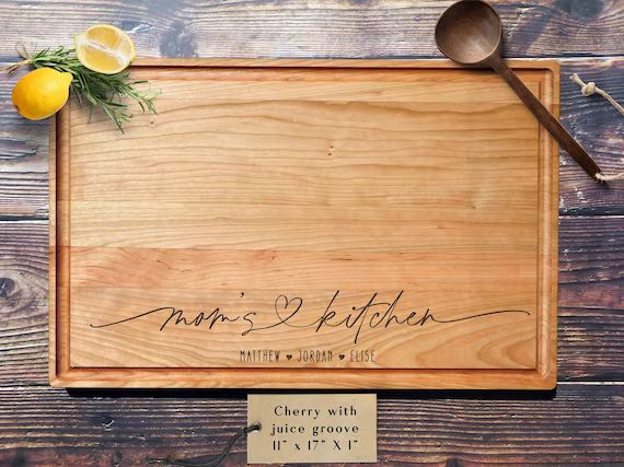 Custom Cutting Board for Mom. Kitchen Gift for Mom. Engraved Cutting Board Gift for Baker, Person... | Etsy (US)