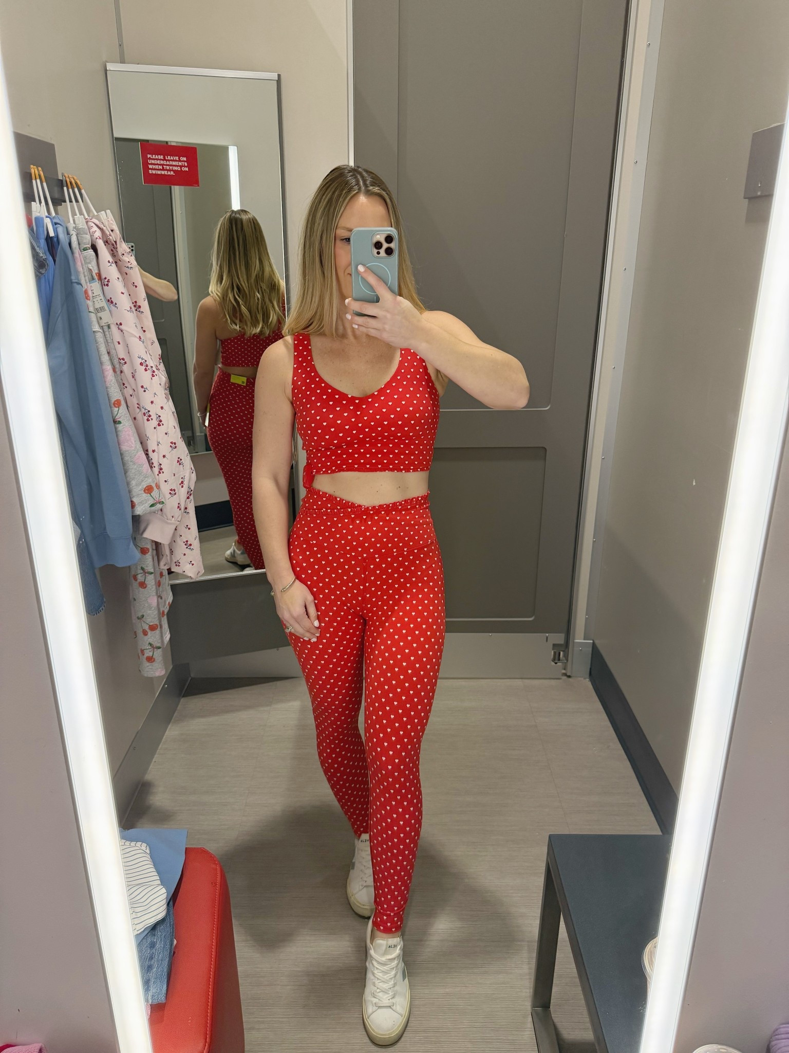 Red active wear set for the fit mom.  
I’d size up in both the top and pants 

#LTKActive #LTKmomlife