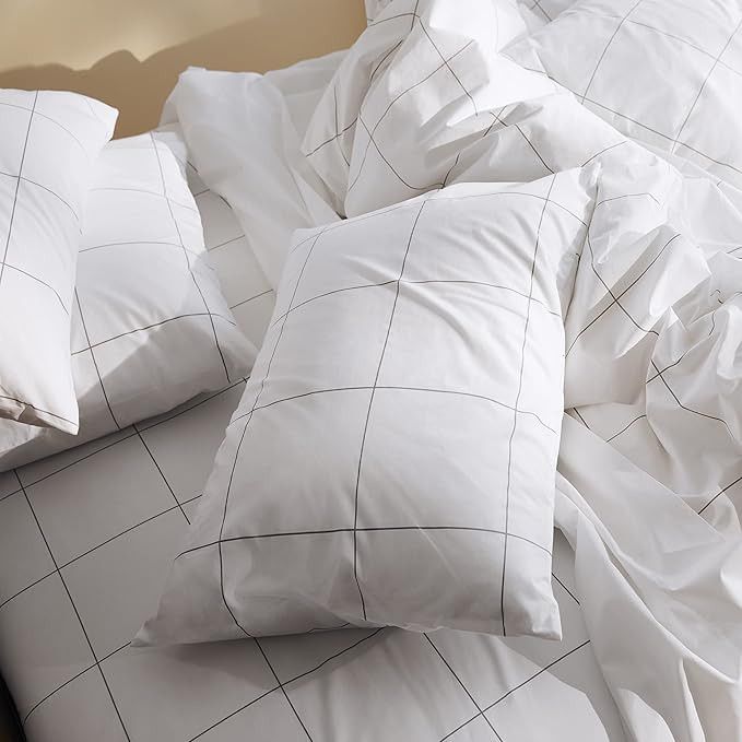 Brooklinen Luxe Pillow Cases Standard Size, Windowpane - Set of 2 (100% Long Staple Cotton with E... | Amazon (US)