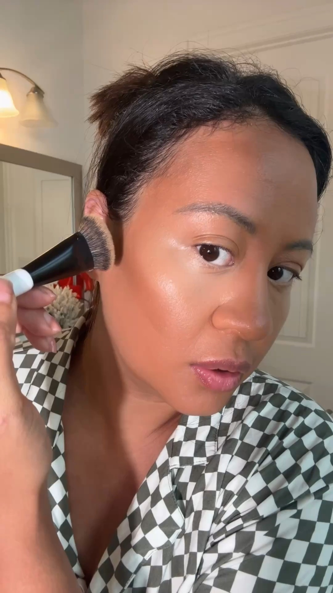 Trying dior beauty foundation 4.5W & bronzing stick 04 Medium tan + hourglass sienna concealer 

#LTKSaleAlert #LTKU #LTKBeauty