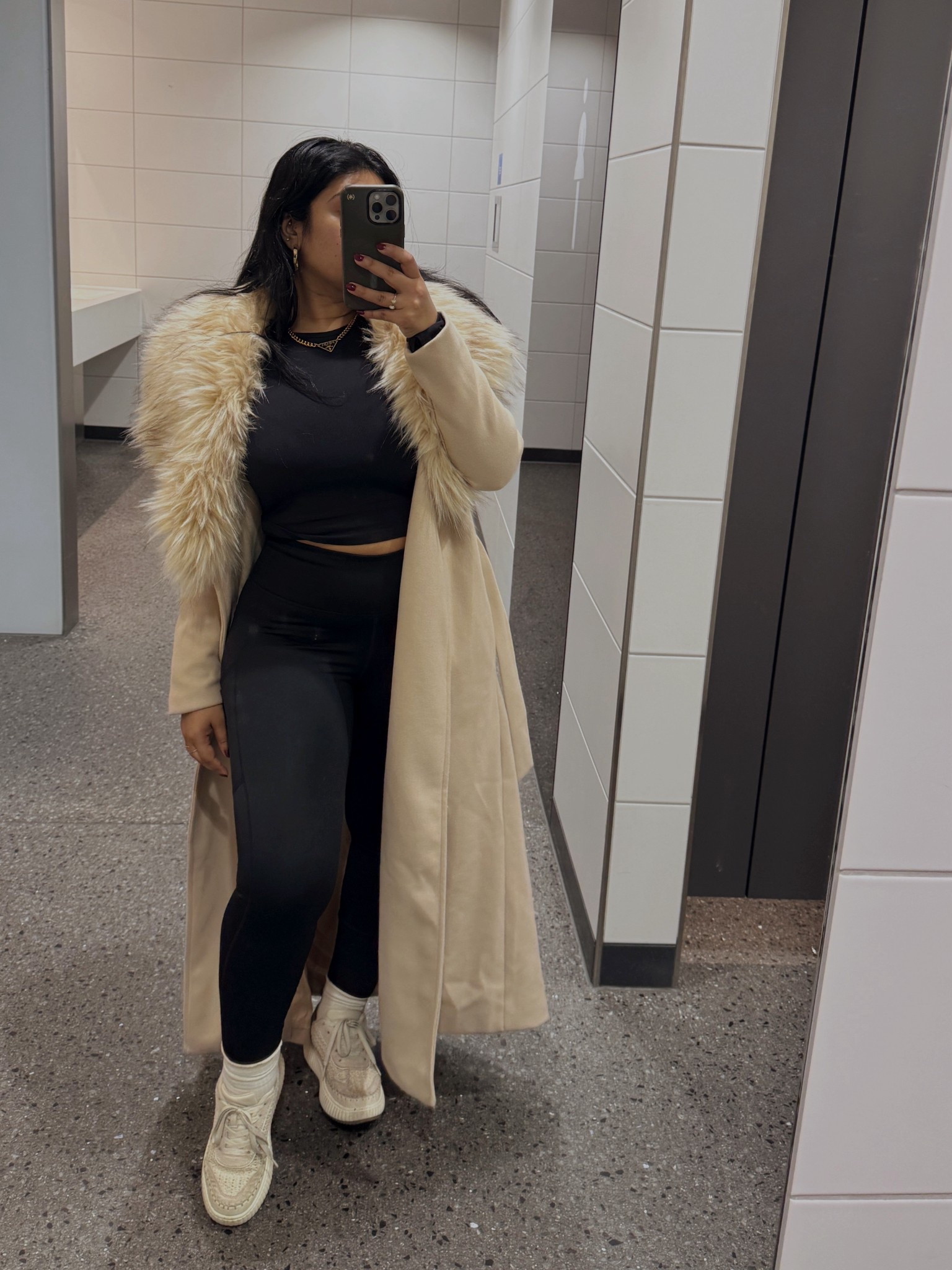 Comfy travel fit! 

#LTKgrwm #LTKTravel #LTKFindsUnder50