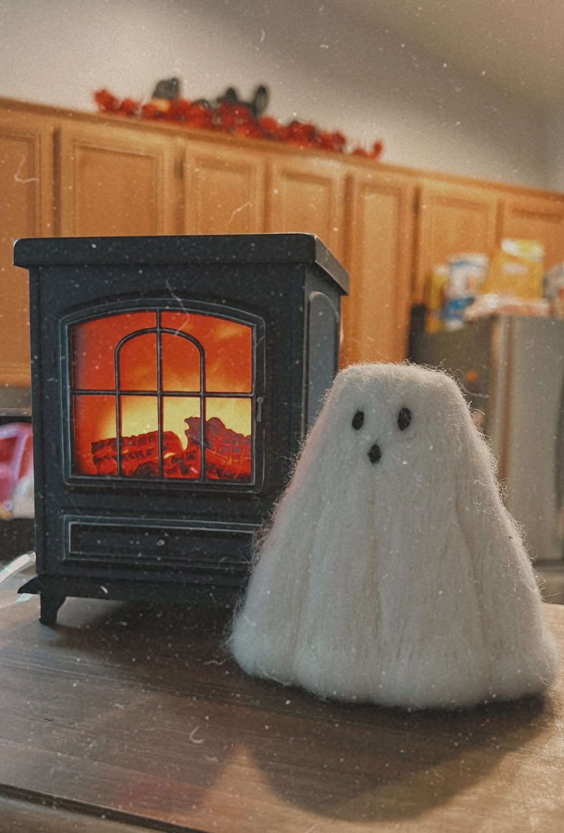 Cozy little spooky corner 🎃 

#LTKHalloween #LTKhome #LTKSeasonal