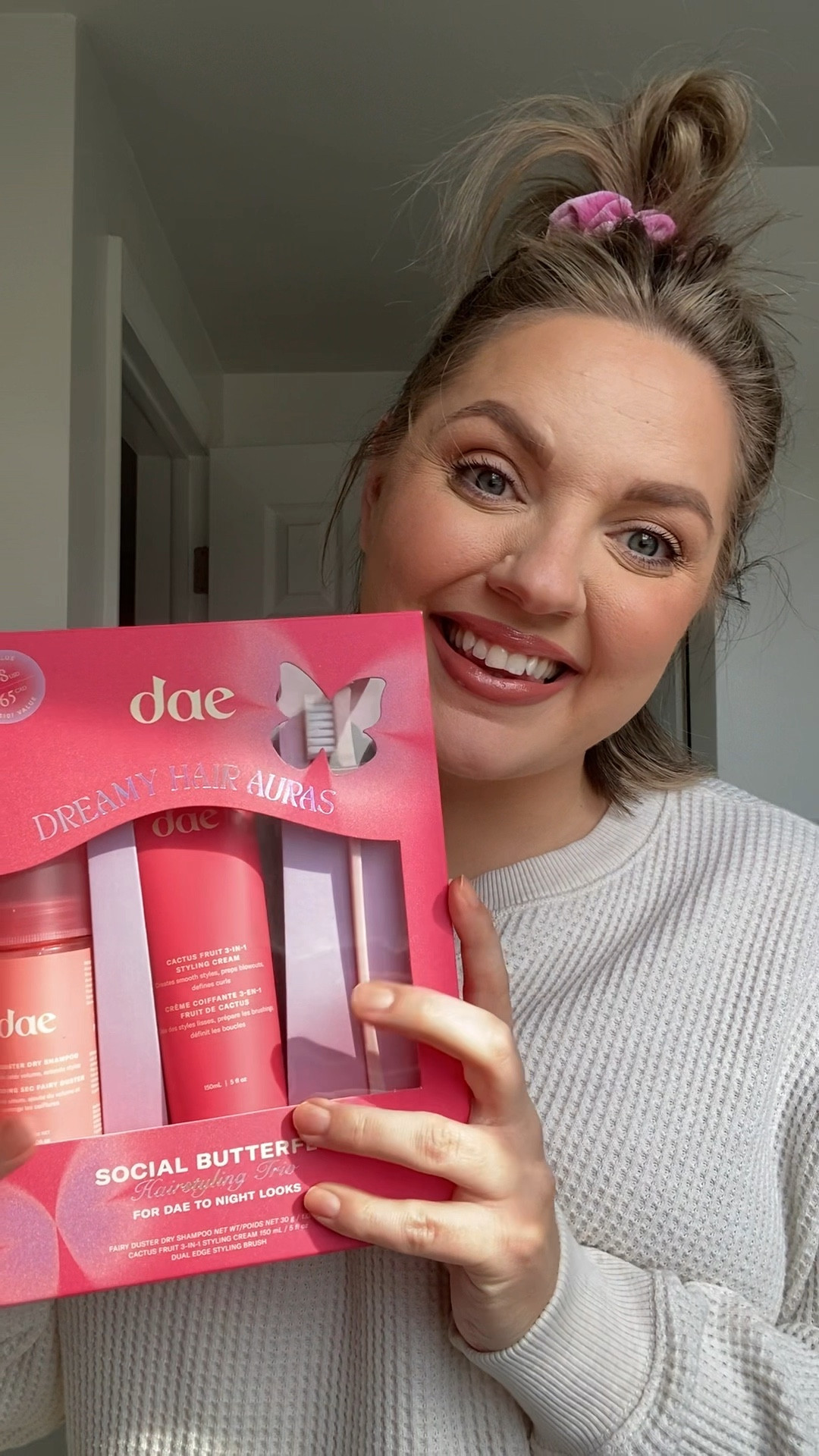 I snagged this Dae social butterfly hairstyling duo from Sephora yesterday. I’ve been wanting to try the styling cream/ I’m hoping it will help me do Kennedy’s hair for cheer 😅

And instead of just getting the styling cream, I thought why not get the gift set with the fairy duster dry shampoo 🤷🏼‍♀️😂✨



#LTKBeauty #LTKHoliday #LTKFindsUnder50