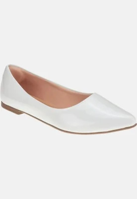 Sapatilha Mania De Mulher Bico Fino Verniz Branco | Dafiti (BR)