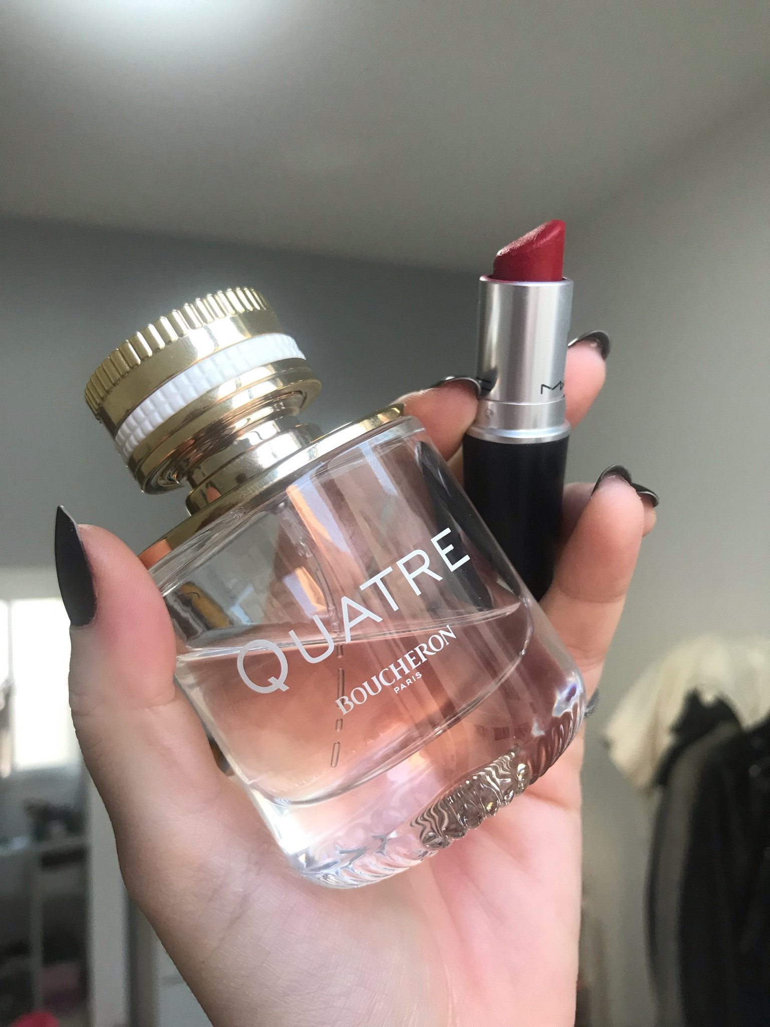 Dupla bem french girl de hoje

#LTKbeauty #LTKGiftGuide #LTKstyletip