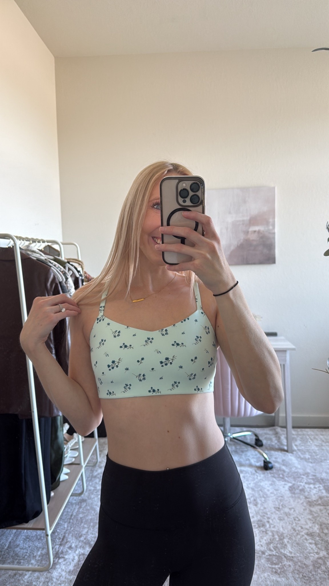 Target activewear I’m loving right now!

These are the best sports bras with built in padding! I size up to a small. I own so many colors!

My black leggings are so comfy and also from Target! I’m in an XS, they have light compression and are very high waisted!

Target activewear, target sports bras, Target all in motion, Target Joylab, workout outfit, cute workout outfits, high waisted leggings, comfy leggings

#LTKActive #LTKfitnessgoals #LTKFindsUnder50