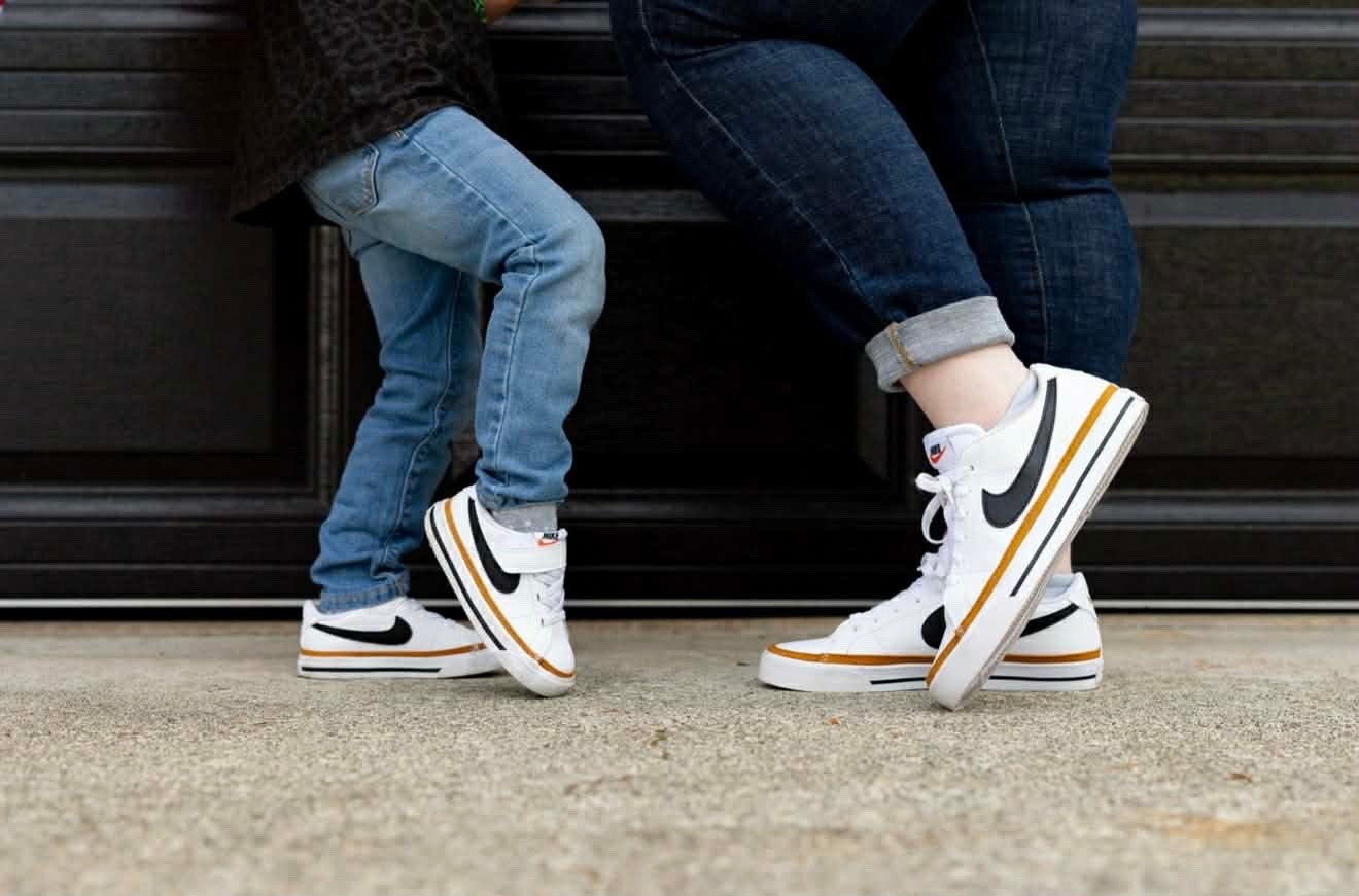 Hellooo to our fav sneaks & heyyy 20% off with code: LASTSHOT

#LTKmomlife #LTKootd #LTKSaleAlert