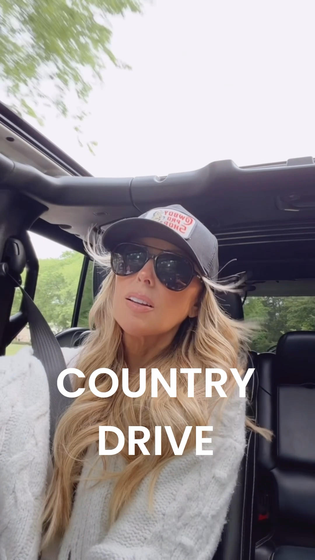 A little outfit for a country drive... from the barn :) 

#LTKootd #LTKmomlife #LTKdayinmylife