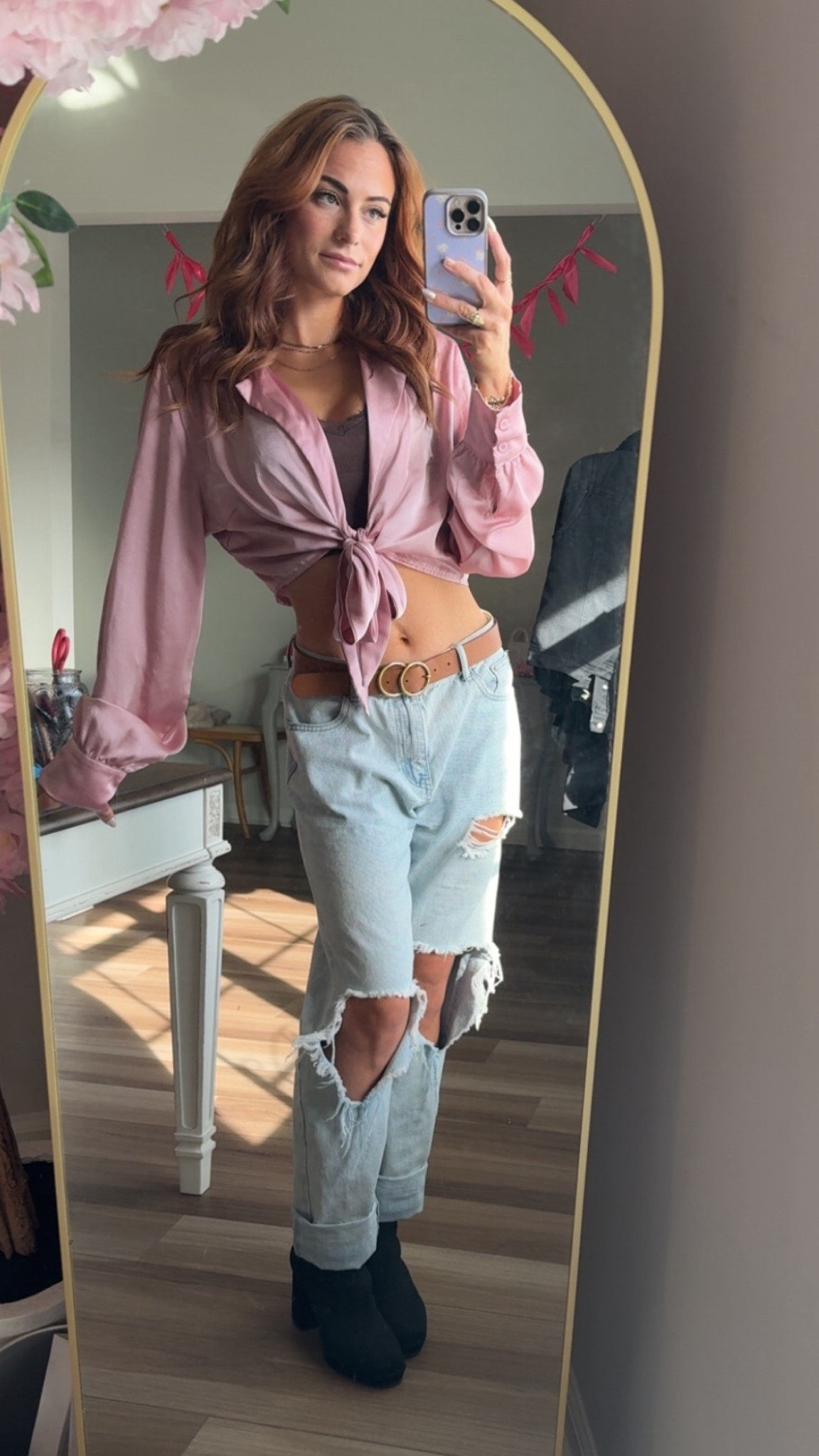 Feeling pink for valentines crafts today! What’s everyone’s favorite valentine activity? 

#LTKgrwm #LTKdayinmylife #LTKootd