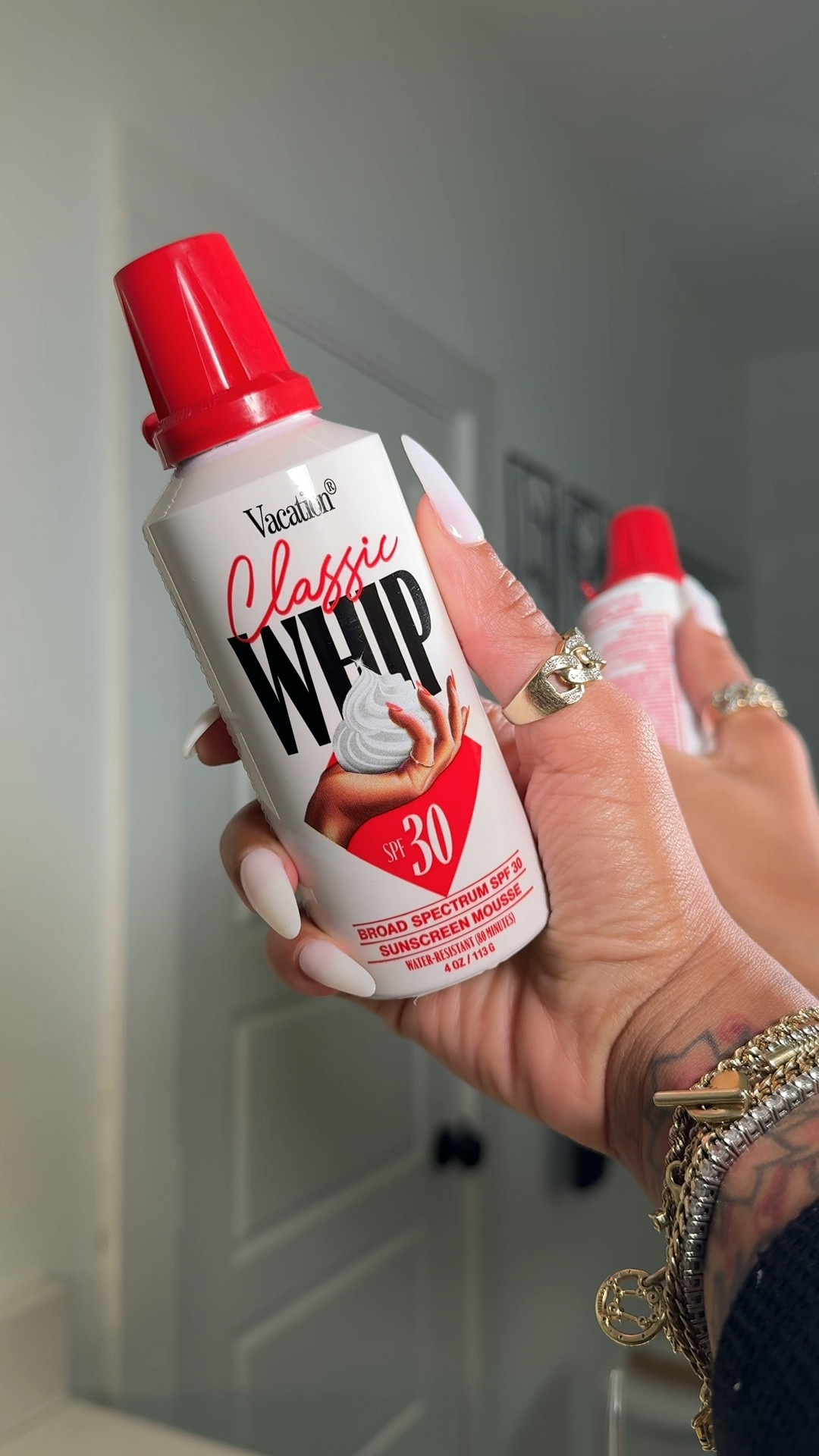Whipped sunscreen mousse that’s reef safe 🪸☀️🍦🧴 the perfect SPF for summer 🤌🏾