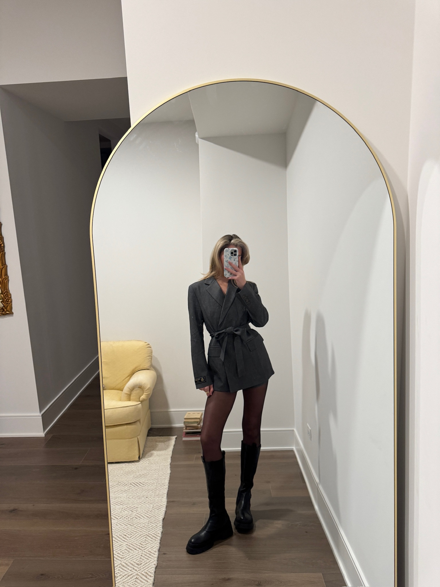 chic New Year’s Eve outfit idea! 

#LTKHoliday #LTKSeasonal #LTKStyleTip