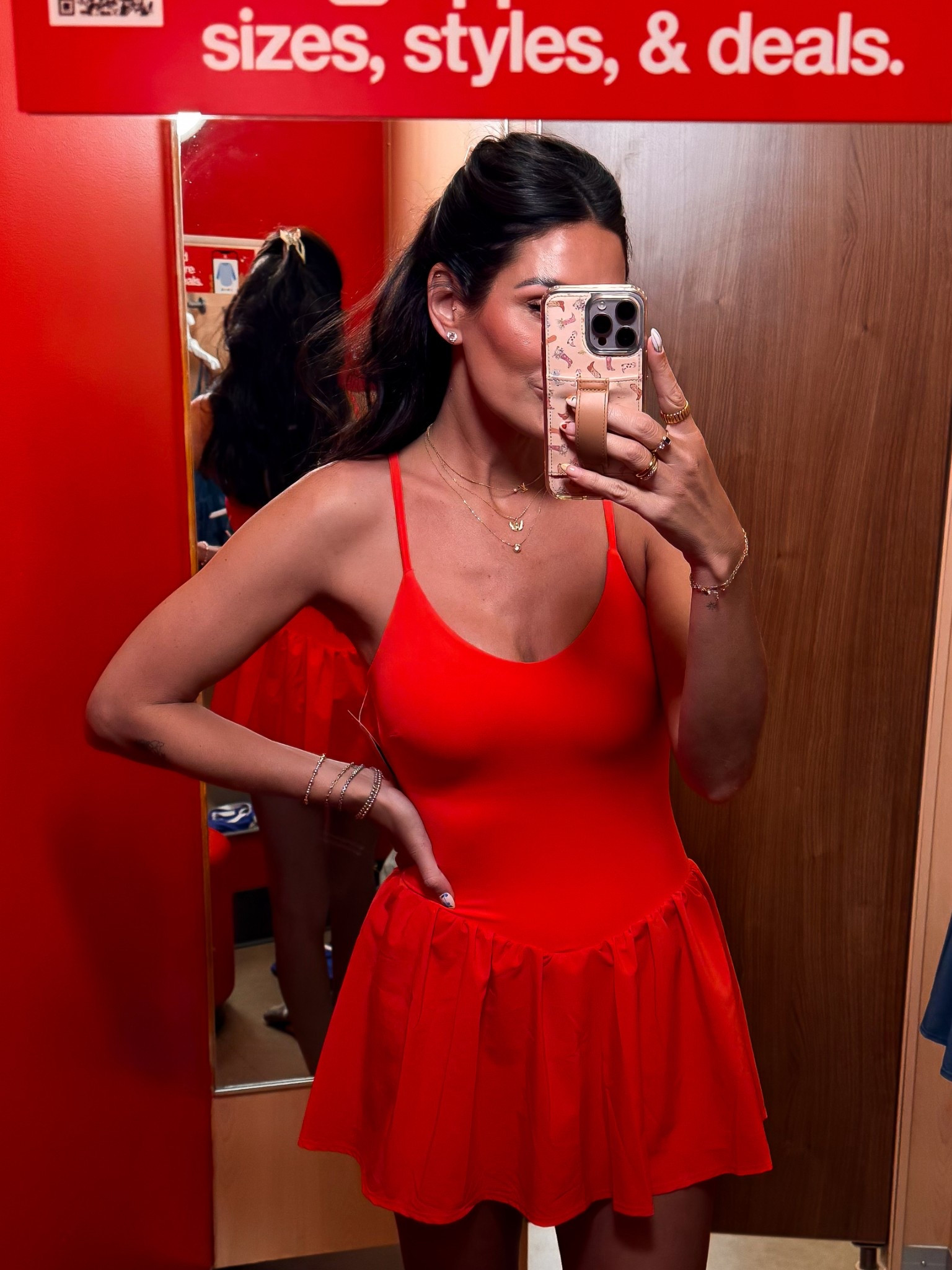 Athletic dress size small 

#LTKFindsUnder100 #LTKFindsUnder50 #LTKStyleTip