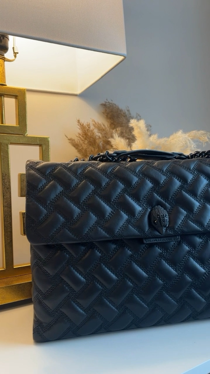 Oversized handbag for traveling and work! 

#LTKOver40 #LTKBeauty #LTKStyleTip