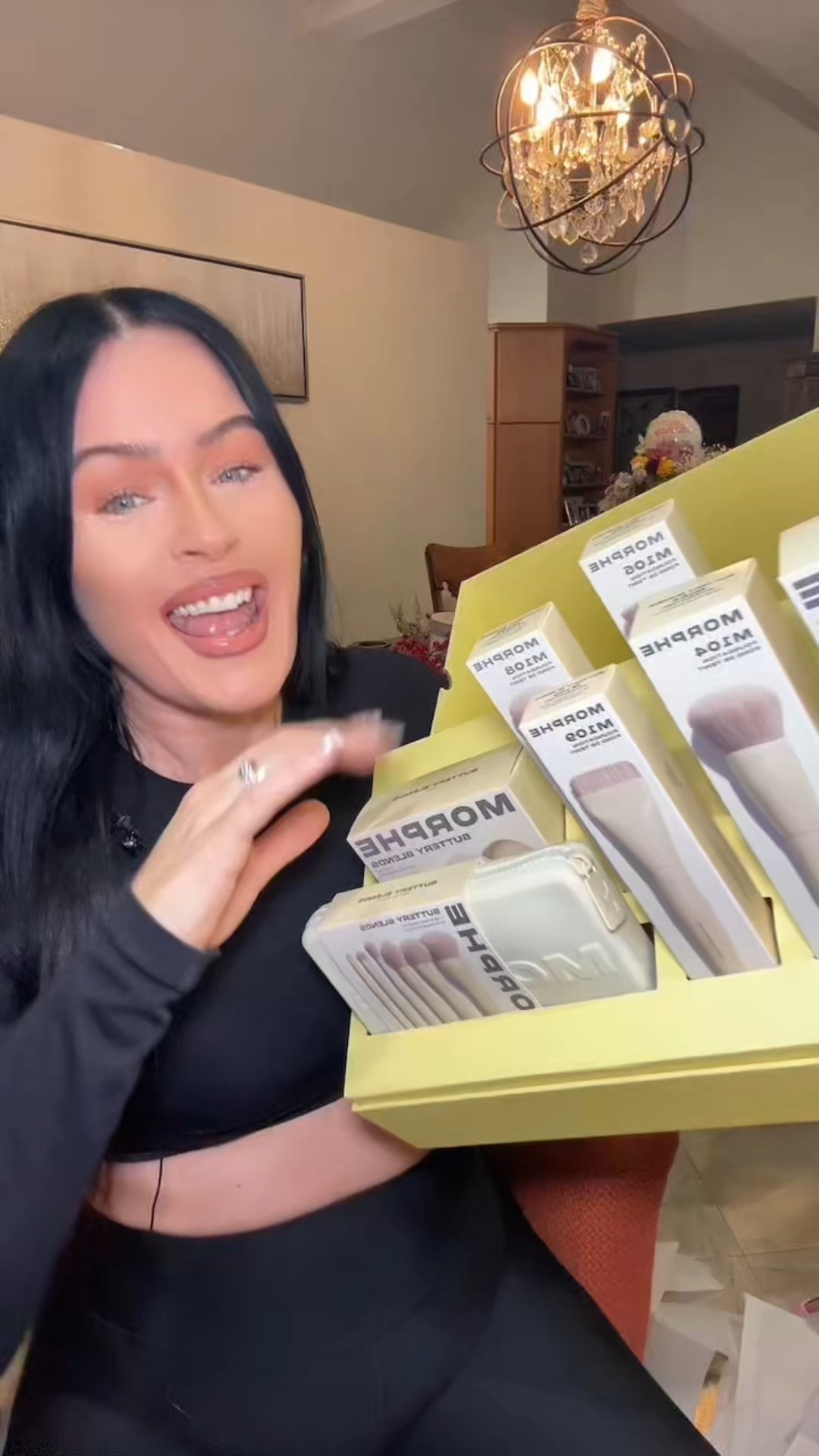 These makeup brushes are so buttery soft & make your makeup looks so smooth 

#LTKgrwm #LTKBeauty