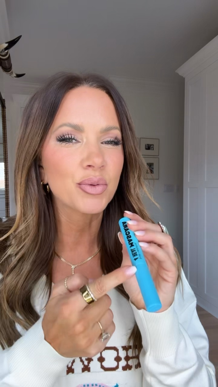 babe original is 30% off for black friday, plus code betsy stacks for an additional 20% off! 

#LTKHoliday #LTKCyberWeek #LTKGiftGuide