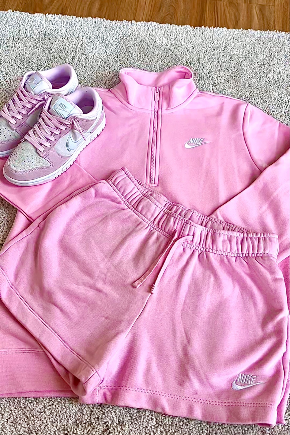 Pink Nike Outfit 

#LTKFind #LTKSale #LTKBacktoSchool