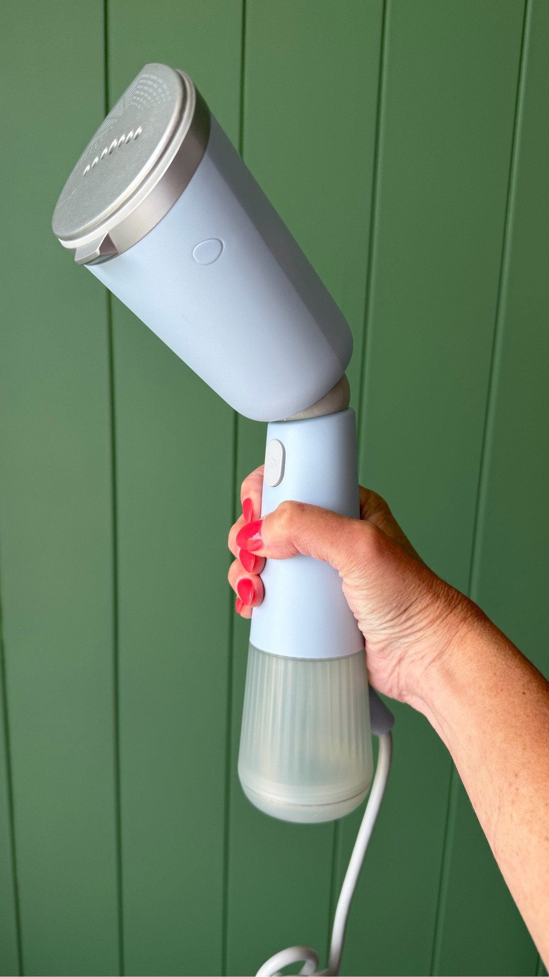 Such a great travel steamer and I love that you can steam flat so you don’t have to pull out the ironing board!

Super light weight and available in a range of colours 

#LTKstyletip #LTKaustralia #LTKtravel