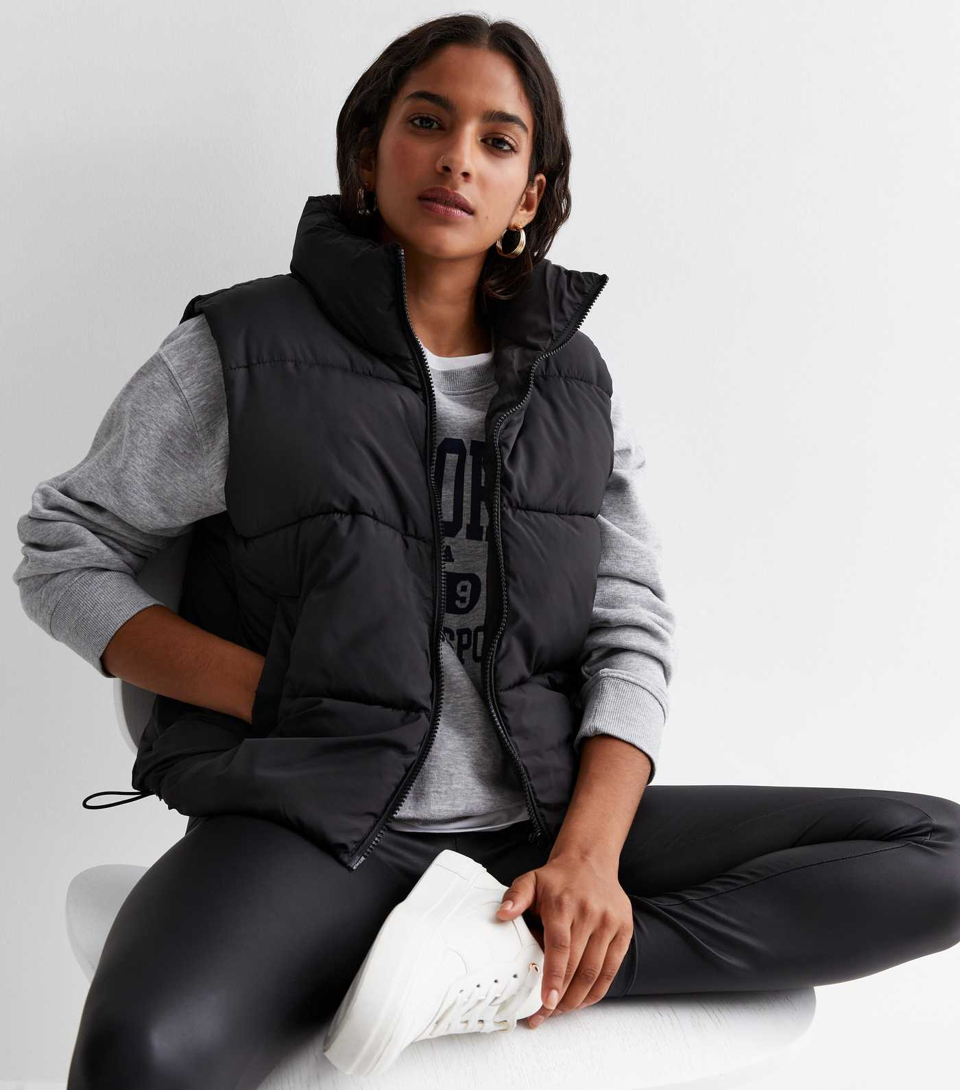 Petite Black Crop Puffer Gilet
						
						Add to Saved Items
						Remove from Saved Items | New Look (UK)